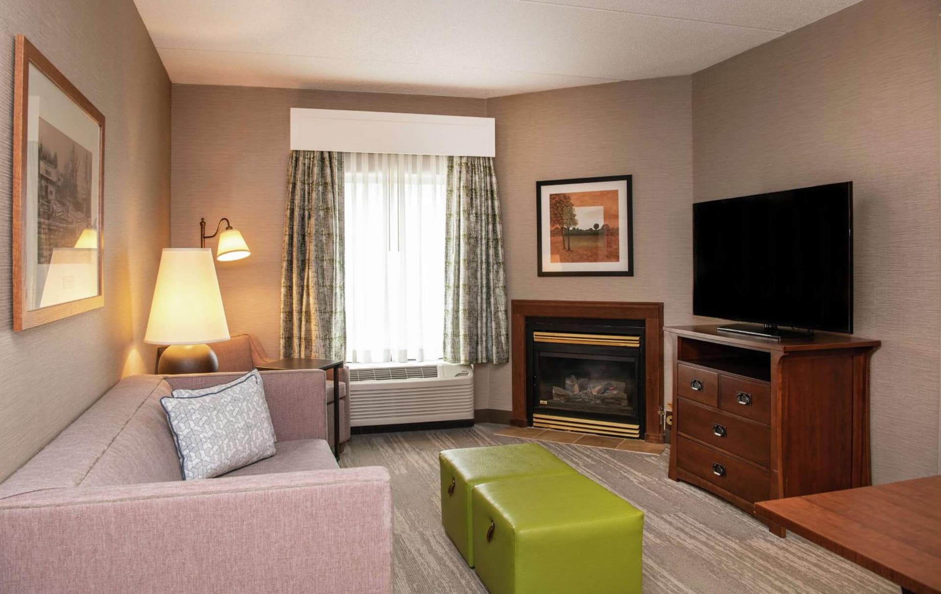 Hampton Inn & Suites Rochester/Victor gallery photo in Victor — image 9