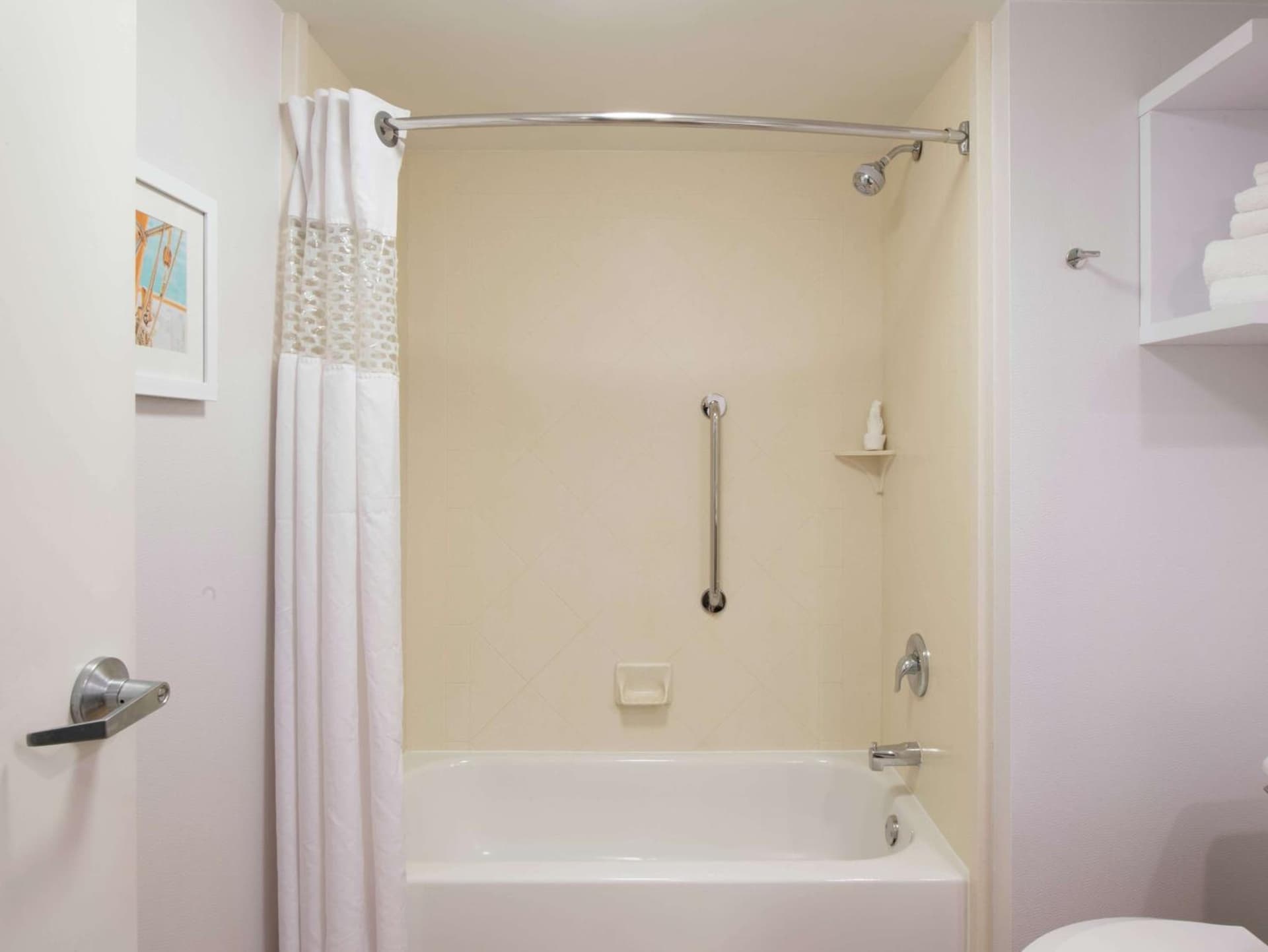 Hampton Inn & Suites Rochester/Victor gallery photo in Victor — image 11