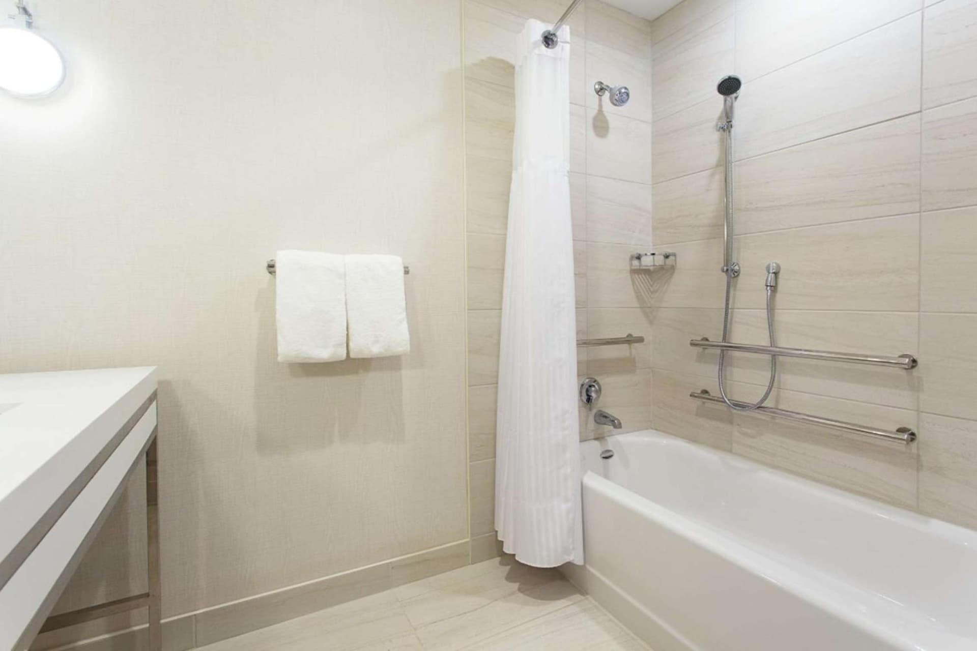 Hilton Garden Inn Rochester - University & Medical Center gallery photo in Rochester, NY — image 28