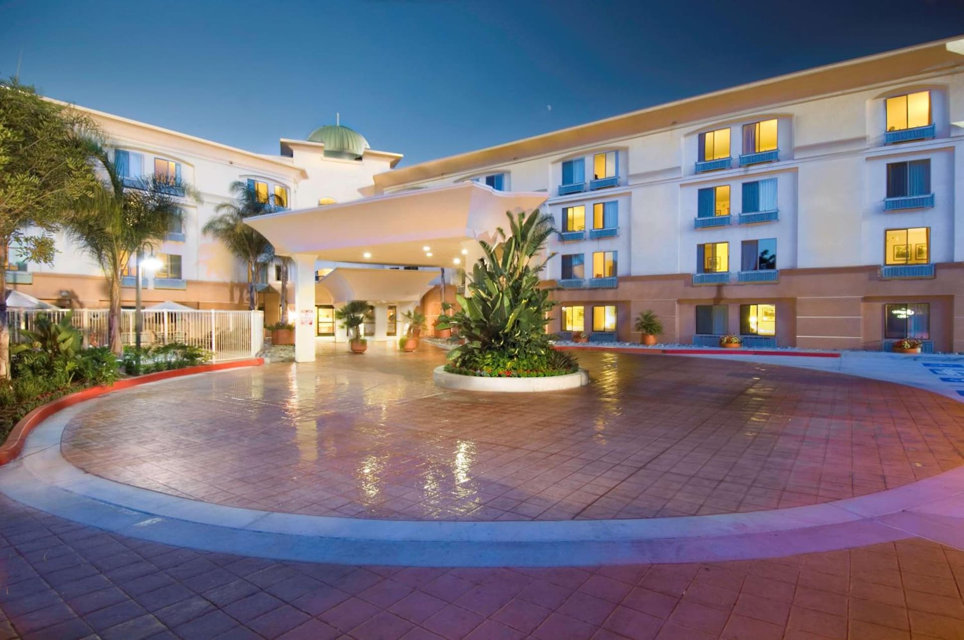 Hampton Inn San Diego/Del Mar featured exterior or lobby in San Diego, CA — similar hotel
