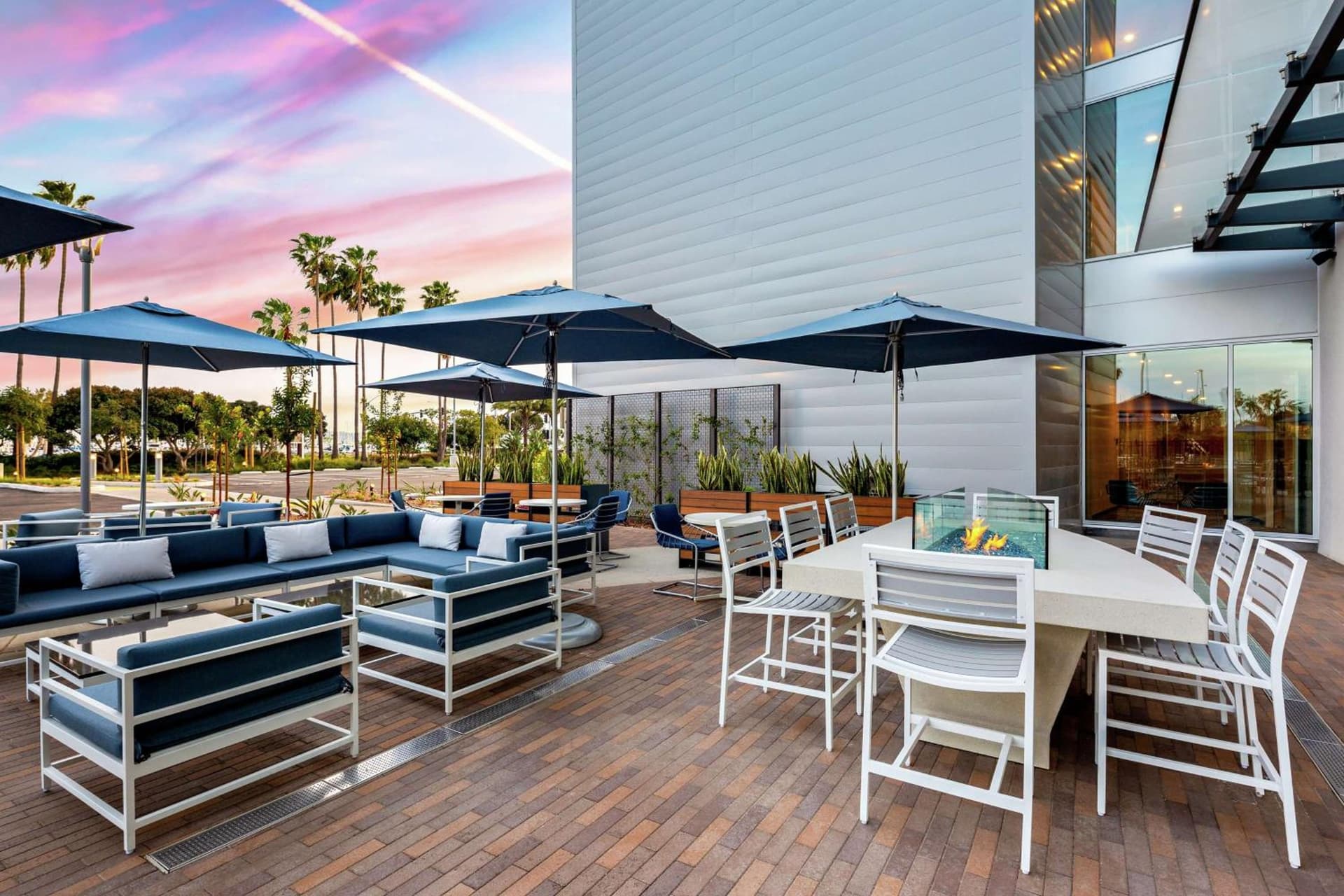Hampton Inn & Suites San Diego Airport Liberty Station property views in San Diego, CA — gallery photo 3