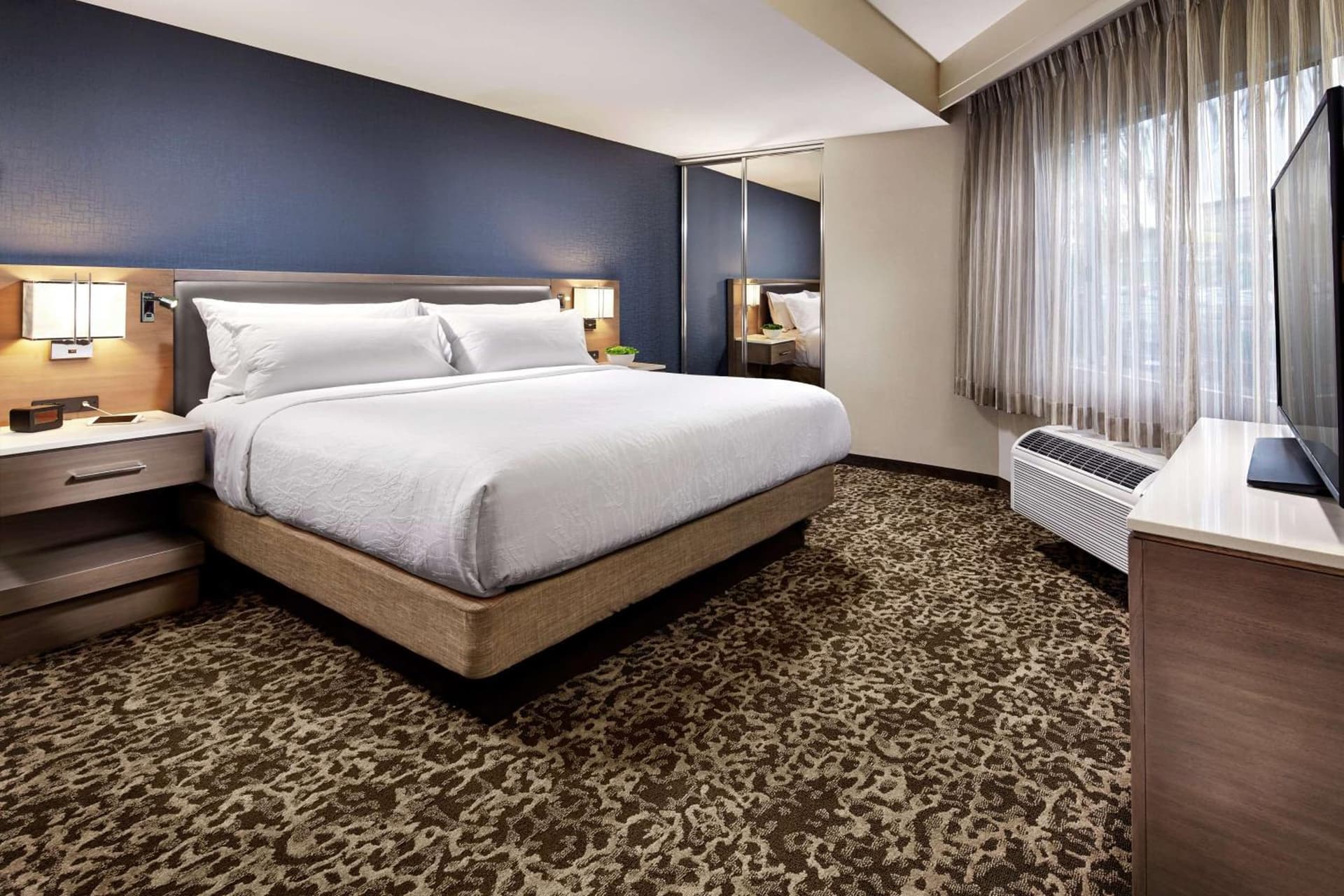 Hilton Garden Inn San Diego Mission Valley/Stadium gallery photo in San Diego, CA — image 29