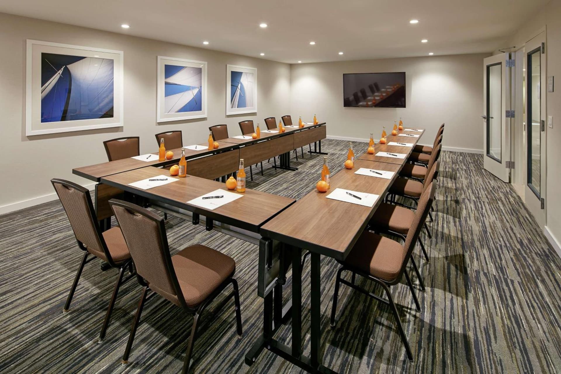 Hilton Garden Inn San Diego Mission Valley/Stadium gallery photo in San Diego, CA — image 19