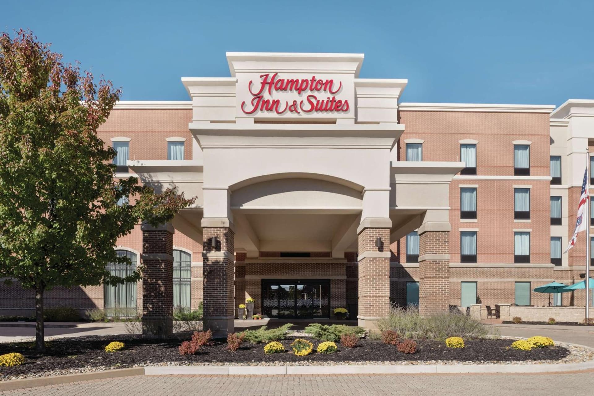 Hampton Inn & Suites Mishawaka/South Bend at Heritage Square featured exterior or lobby in South Bend, IN — similar hotel