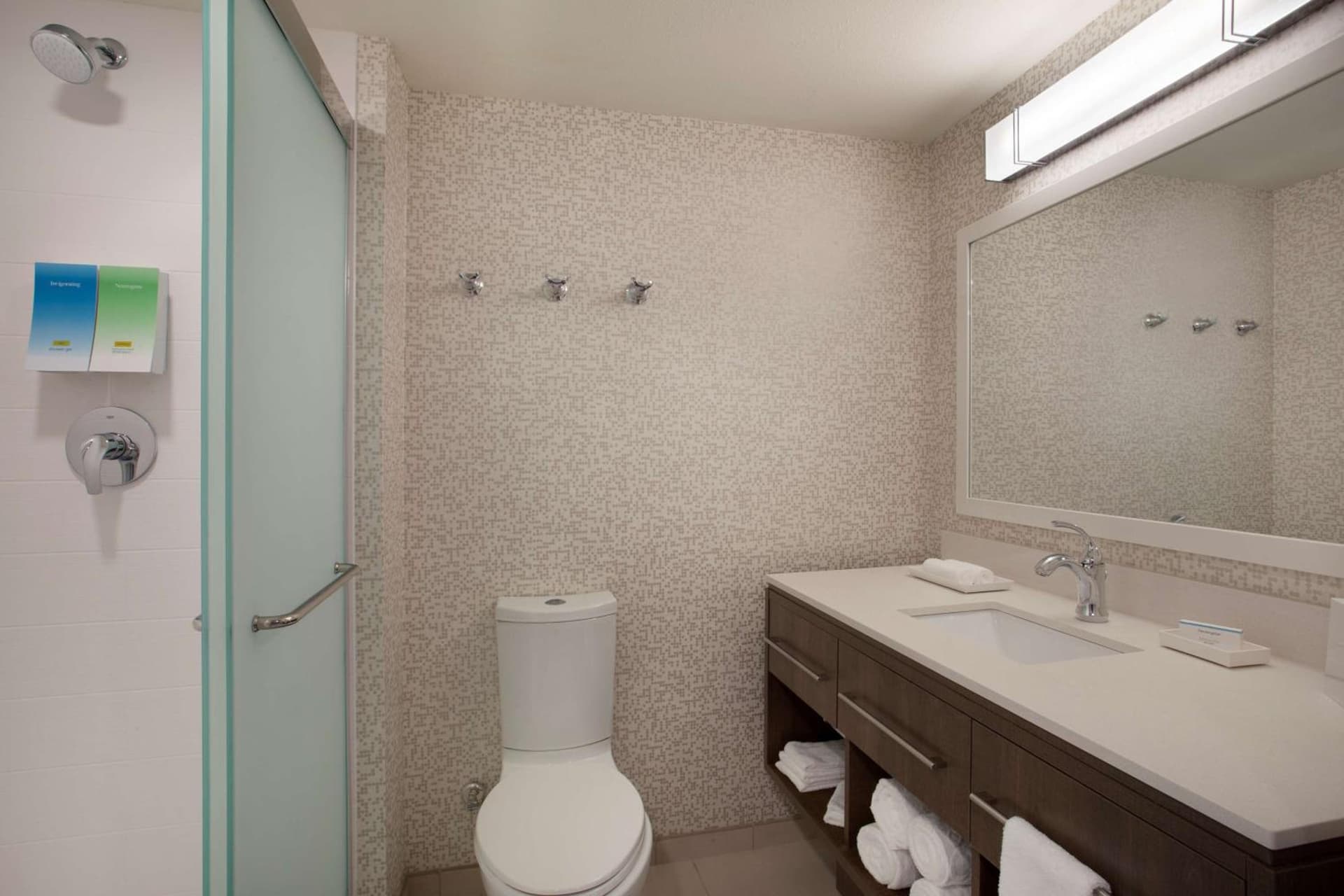 Home2 Suites By Hilton Lewes Rehoboth Beach interior in Lewes, DE — gallery photo 2