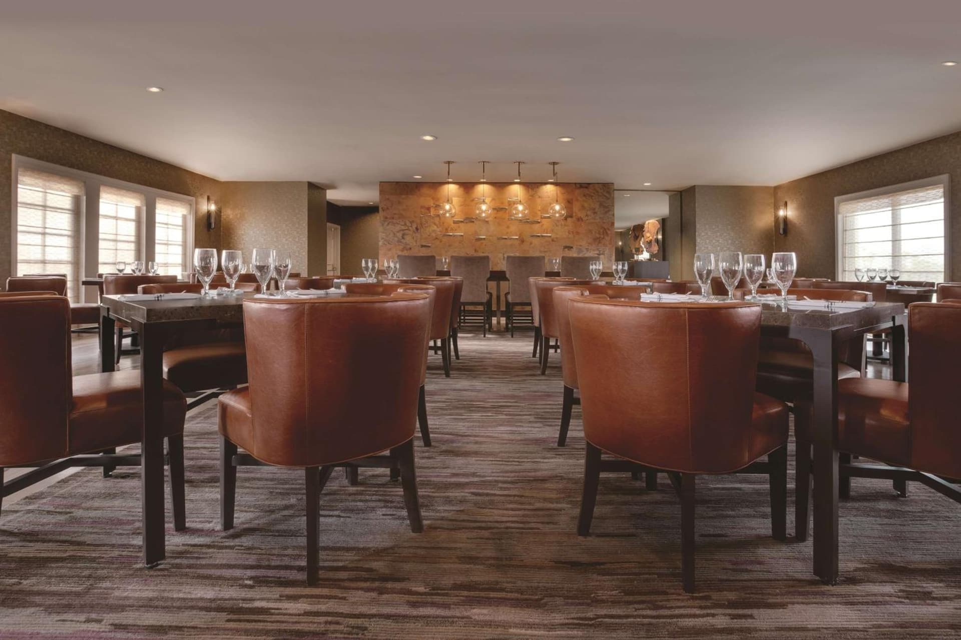 Embassy Suites by Hilton Scottsdale Resort gallery photo in Scottsdale, AZ — image 15