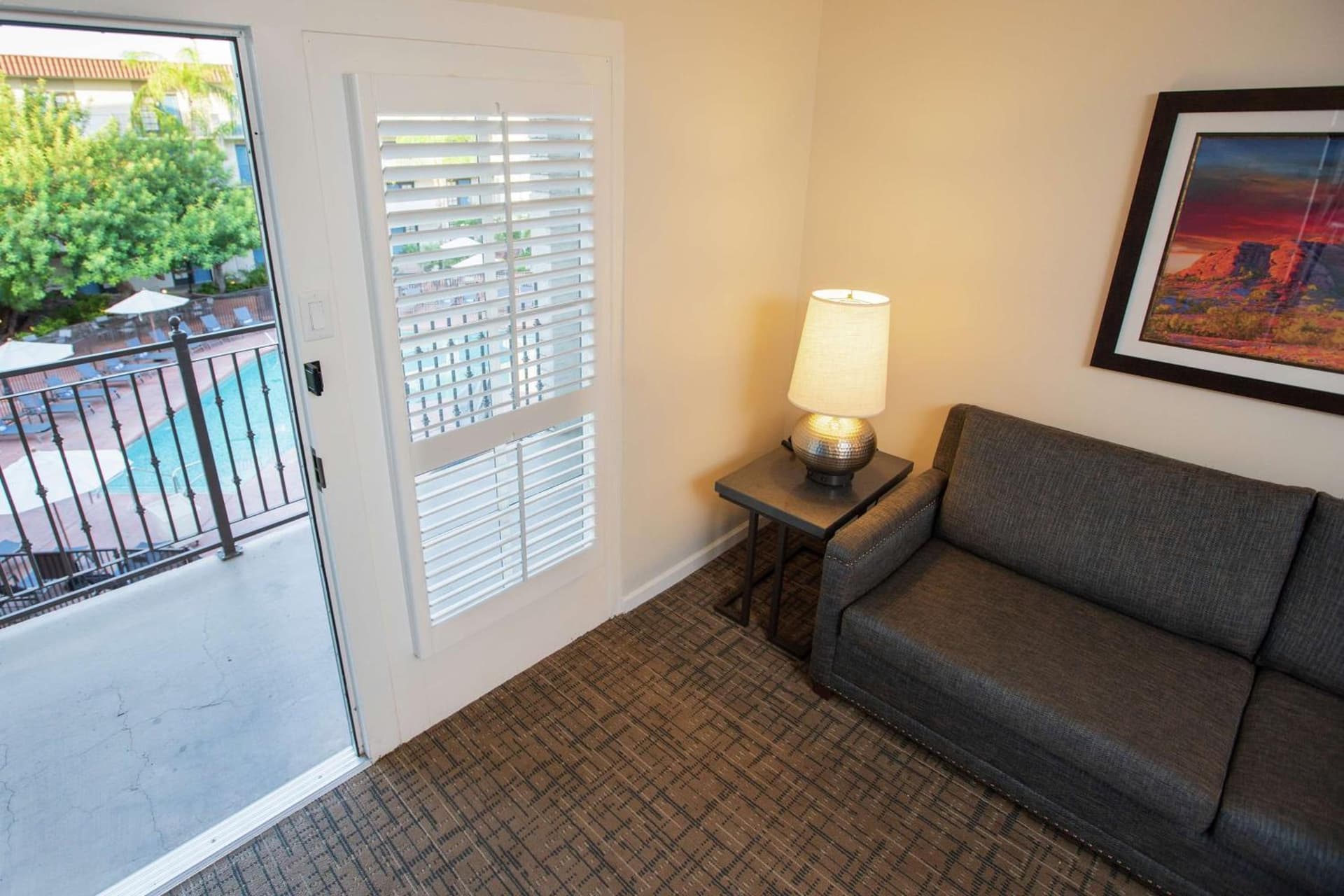 Embassy Suites by Hilton Scottsdale Resort gallery photo in Scottsdale, AZ — image 41