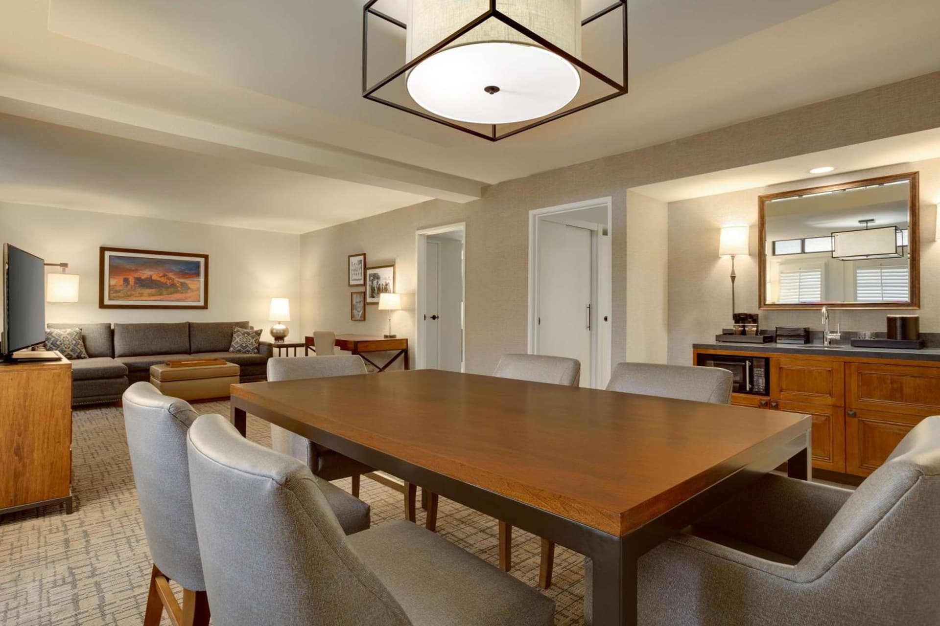 Embassy Suites by Hilton Scottsdale Resort gallery photo in Scottsdale, AZ — image 13