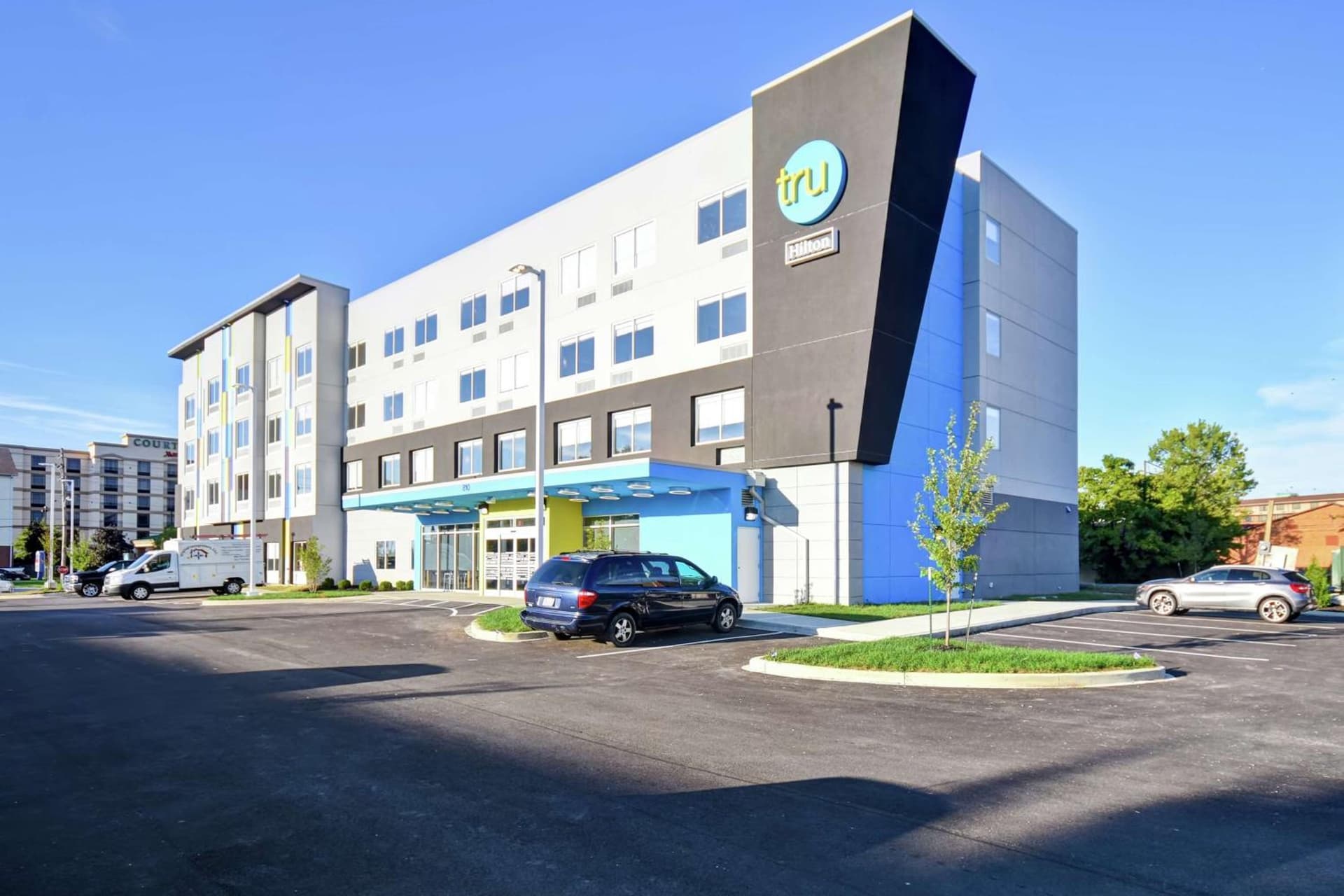 Tru By Hilton Louisville Airport featured exterior or lobby in Louisville, KY — similar hotel