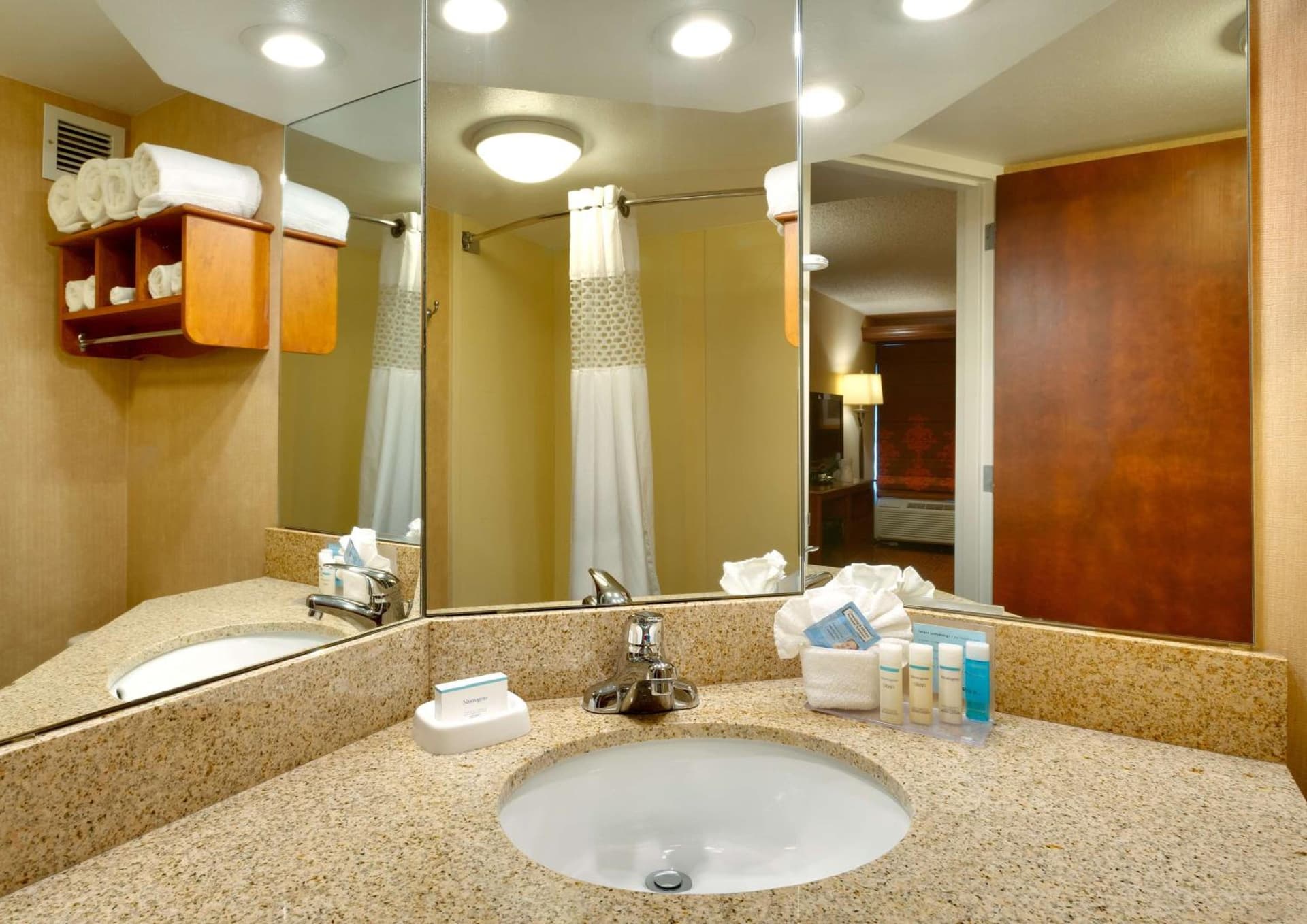 Hampton Inn Salt Lake City/Sandy gallery photo in Sandy, UT — image 25