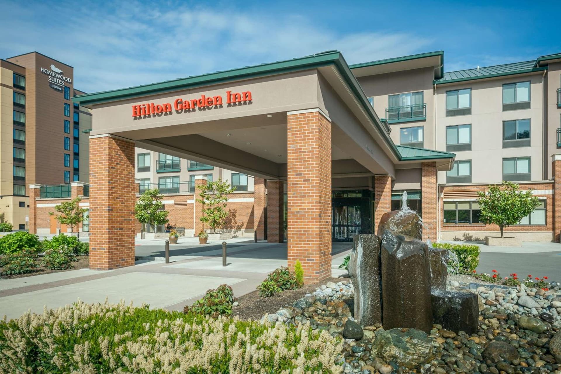 Hilton Garden Inn Seattle/Issaquah interior in Issaquah, WA — gallery photo 2