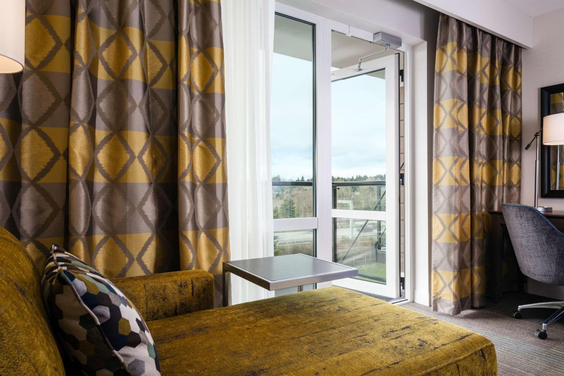 Hampton Inn & Suites by Hilton Seattle/Northgate gallery photo in Seattle, WA — image 27
