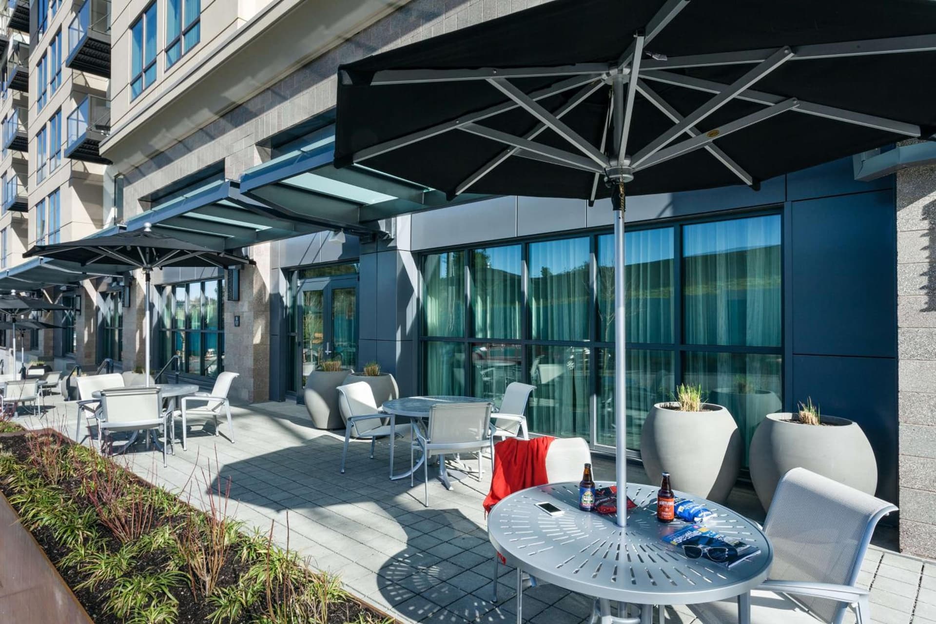 Hampton Inn & Suites by Hilton Seattle/Northgate gallery photo in Seattle, WA — image 8