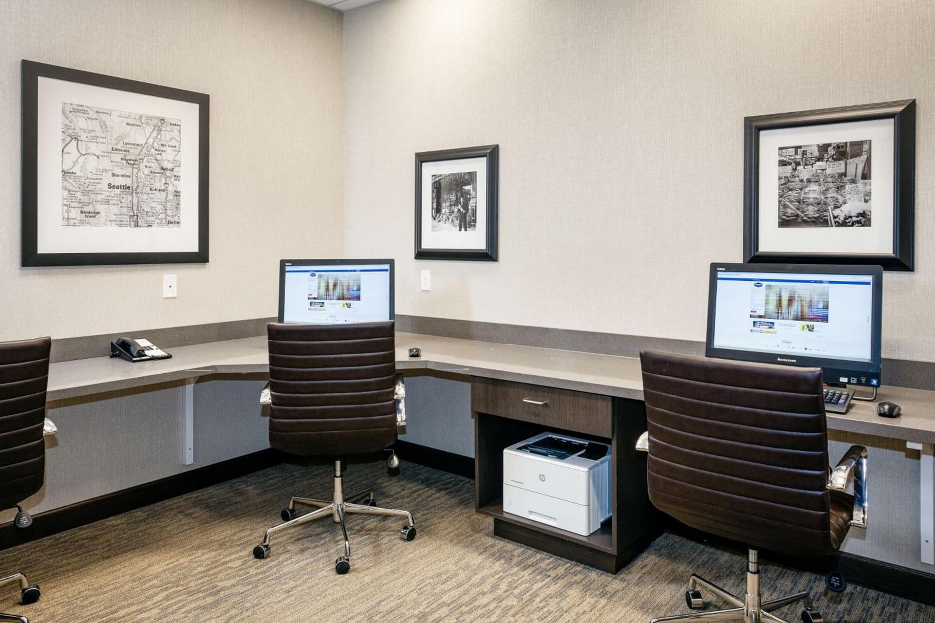 Hampton Inn & Suites by Hilton Seattle/Northgate gallery photo in Seattle, WA — image 4