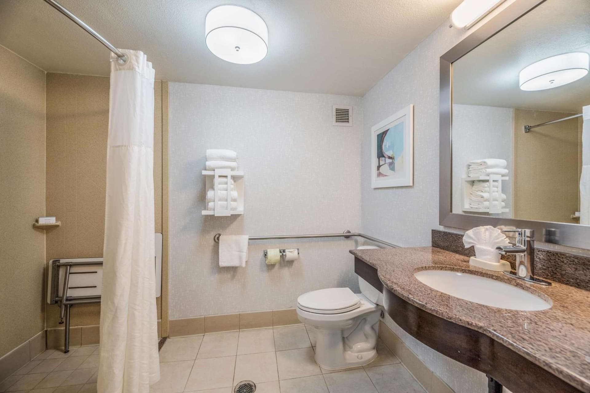 Hampton Inn Oakland-Hayward gallery photo in Hayward, CA — image 21