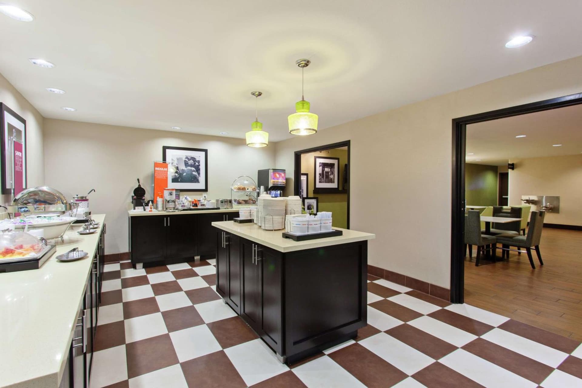 Hampton Inn Morgan Hill gallery photo in Morgan Hill, CA — image 7