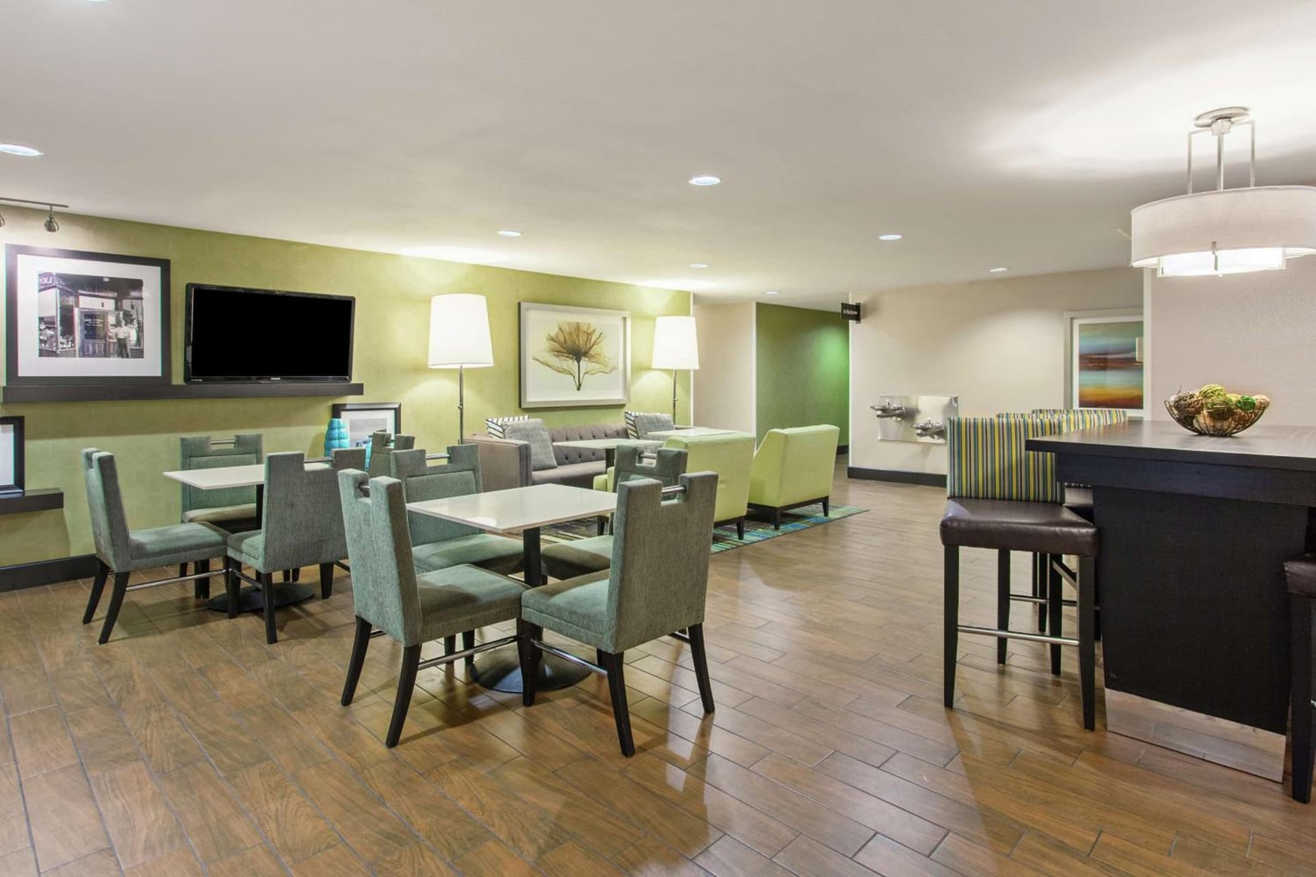 Hampton Inn Morgan Hill gallery photo in Morgan Hill, CA — image 29
