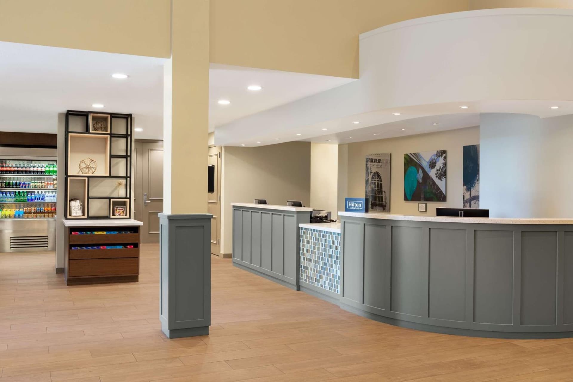 DoubleTree by Hilton Campbell - Pruneyard Plaza gallery photo in Campbell, CA — image 29