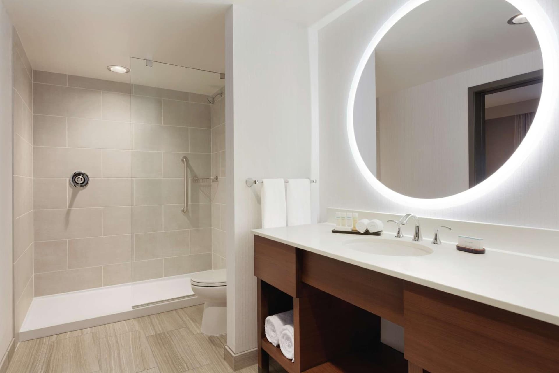 Embassy Suites By Hilton South Jordan Salt Lake City gallery photo in South Jordan, UT — image 37