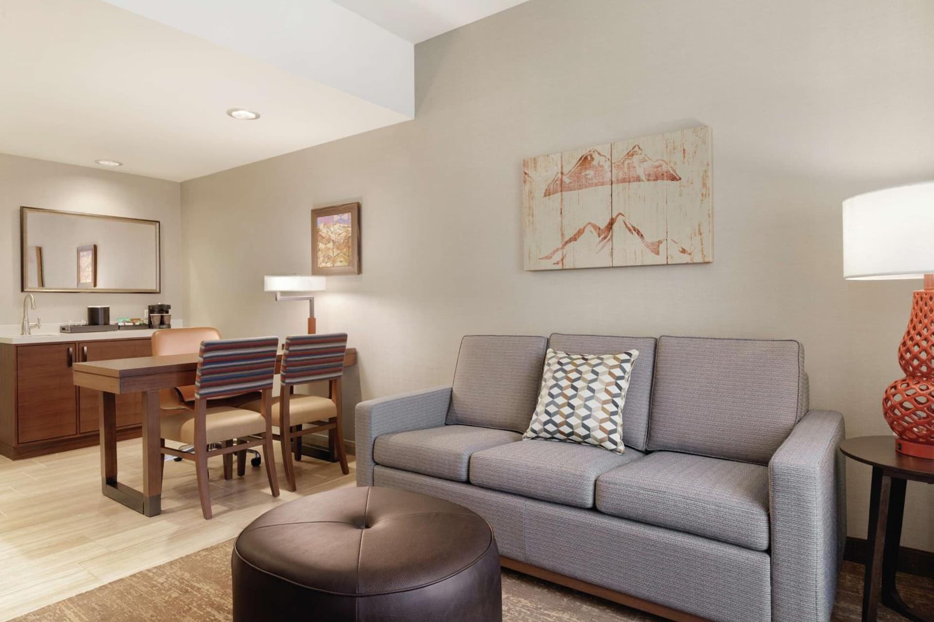 Embassy Suites By Hilton South Jordan Salt Lake City gallery photo in South Jordan, UT — image 14