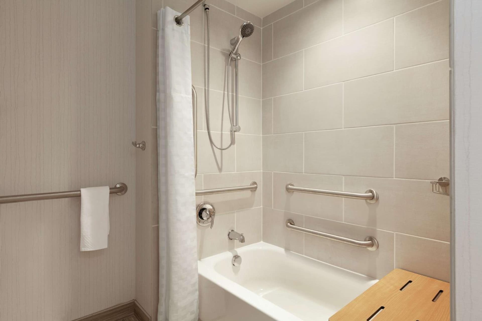 Embassy Suites By Hilton South Jordan Salt Lake City gallery photo in South Jordan, UT — image 12