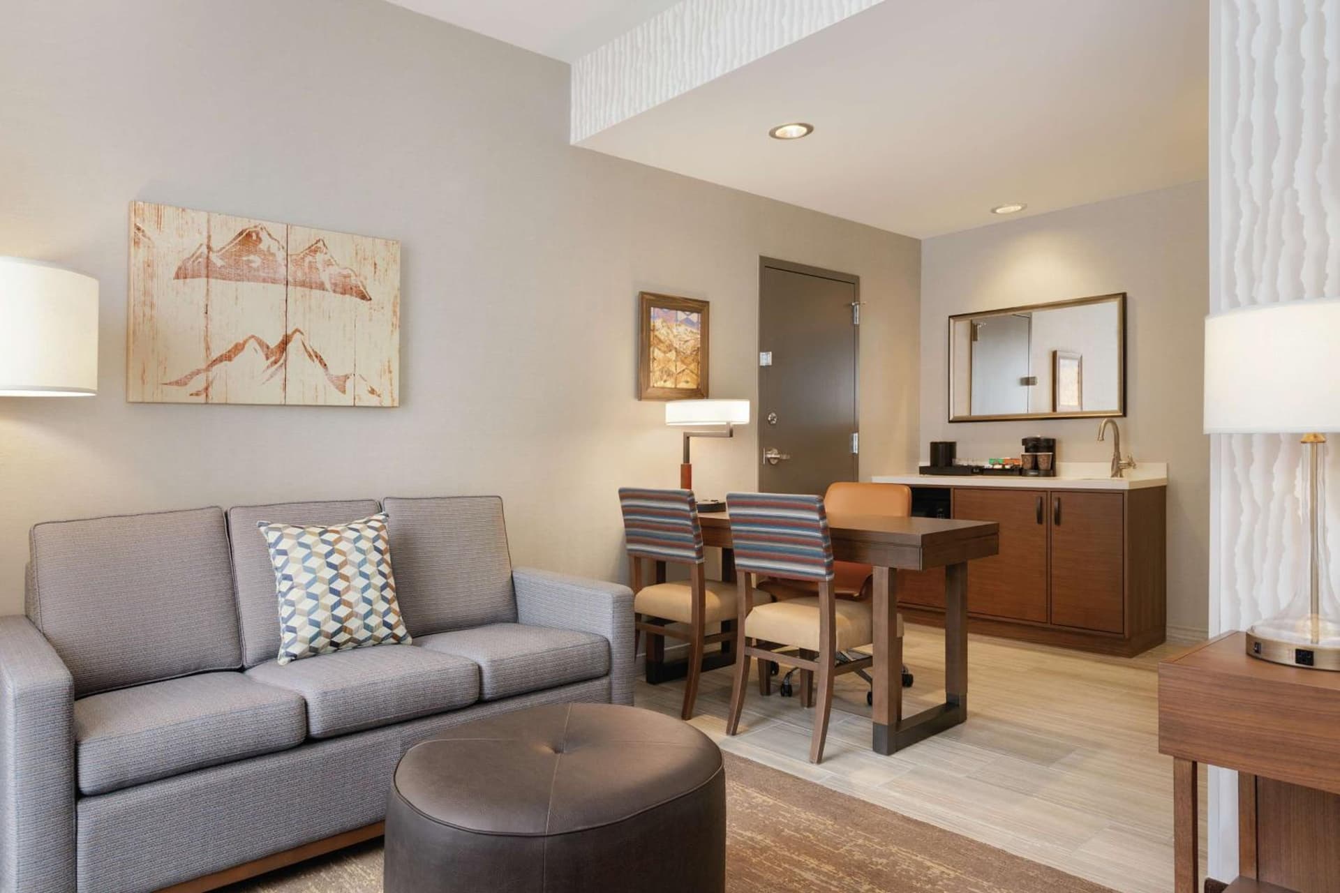 Embassy Suites By Hilton South Jordan Salt Lake City gallery photo in South Jordan, UT — image 18