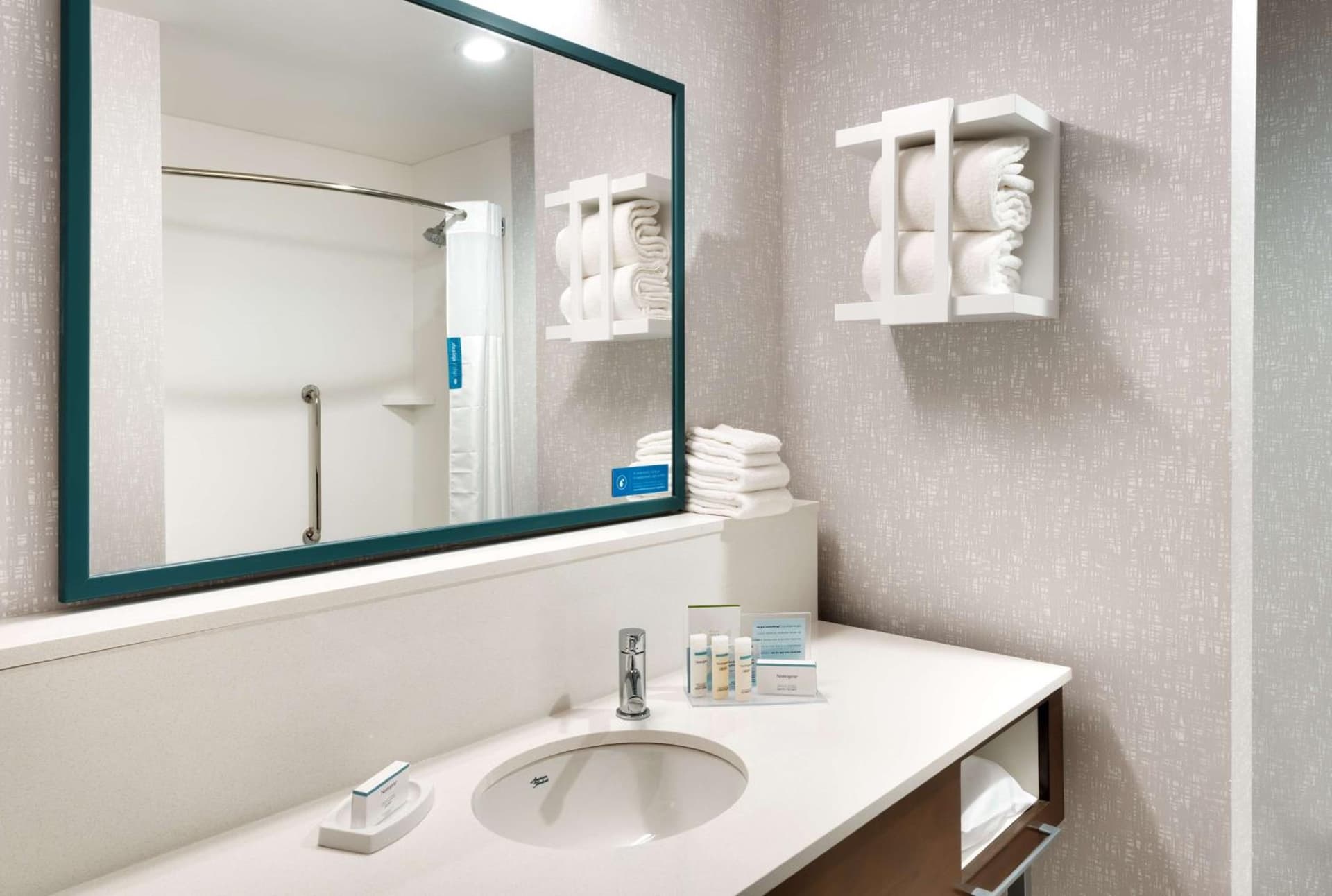 Hampton Inn Draper Salt Lake City, Ut property views in Draper, UT — gallery photo 3