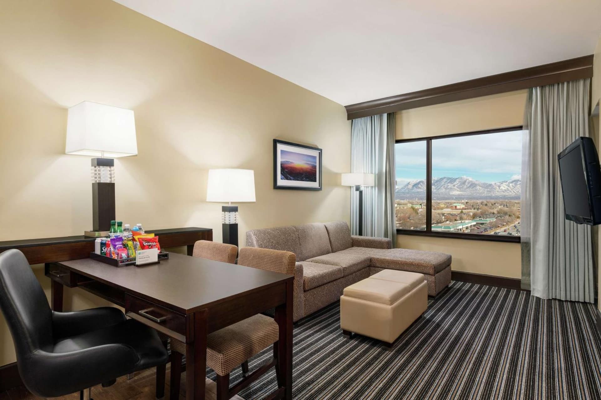 Embassy Suites by Hilton Salt Lake West Valley City gallery photo in West Valley City, UT — image 8
