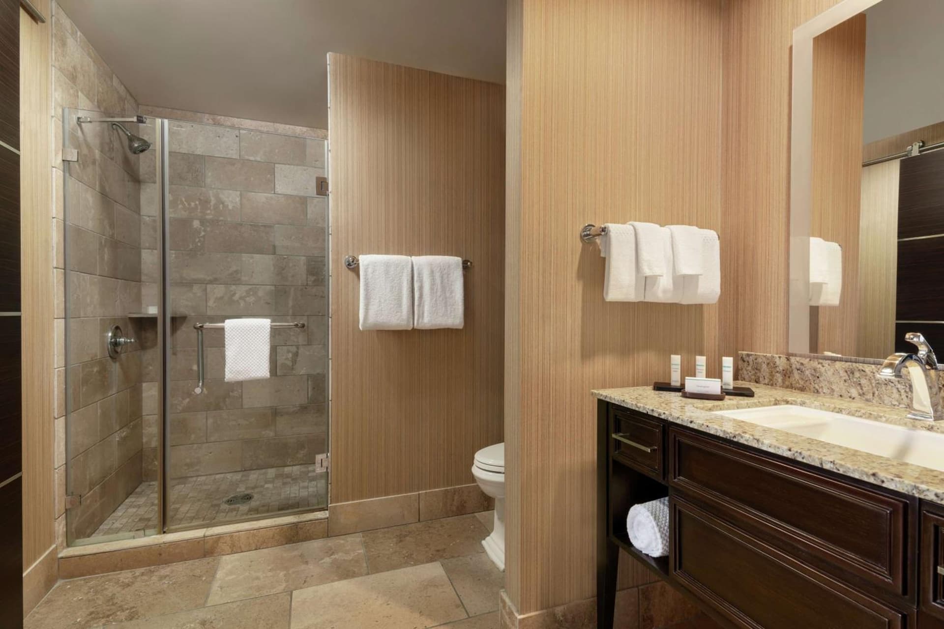 Embassy Suites by Hilton Salt Lake West Valley City gallery photo in West Valley City, UT — image 37