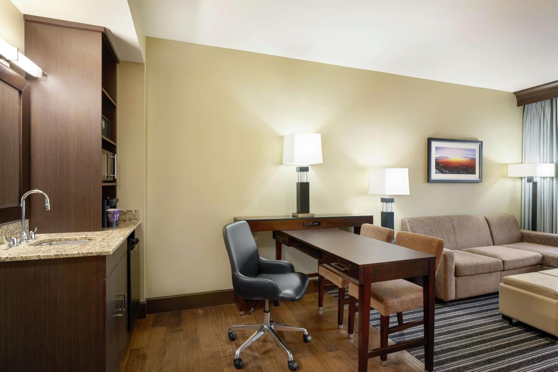 Embassy Suites by Hilton Salt Lake West Valley City gallery photo in West Valley City, UT — image 20