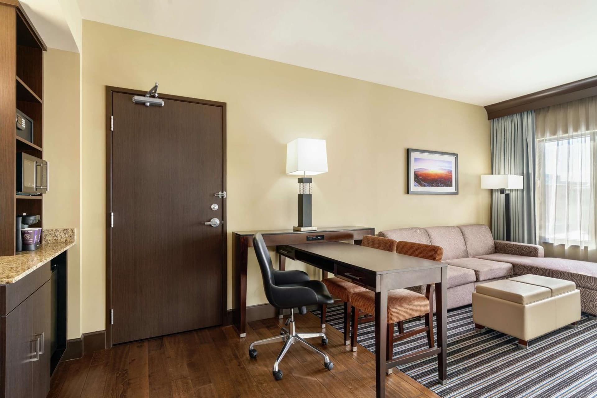 Embassy Suites by Hilton Salt Lake West Valley City gallery photo in West Valley City, UT — image 26