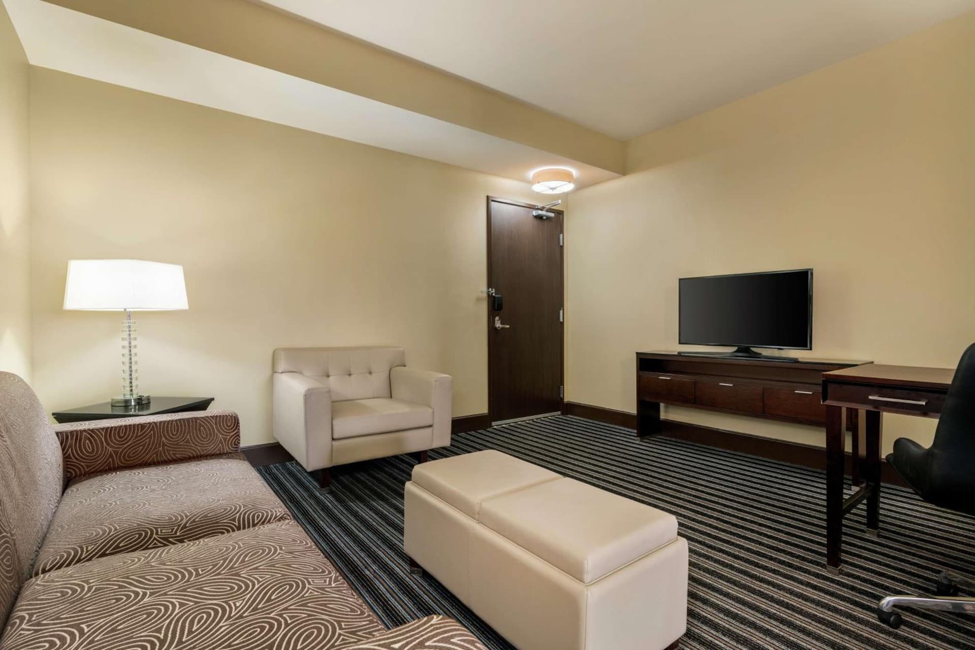 Embassy Suites by Hilton Salt Lake West Valley City gallery photo in West Valley City, UT — image 41
