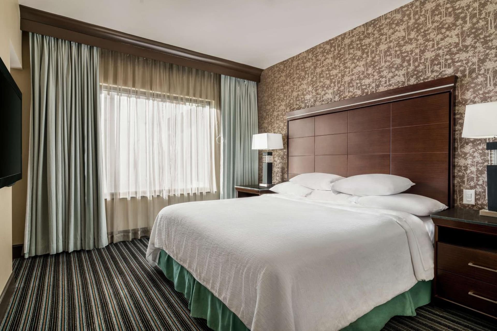 Embassy Suites by Hilton Salt Lake West Valley City gallery photo in West Valley City, UT — image 49