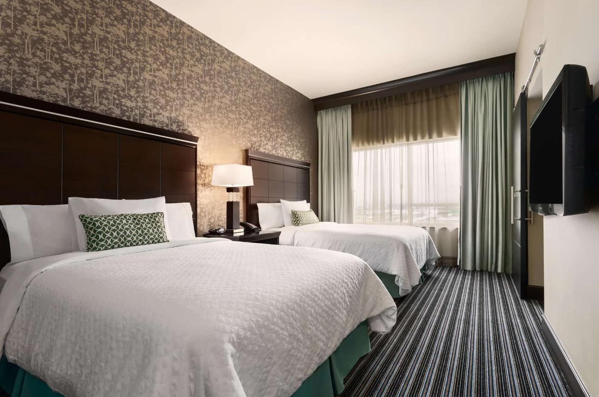 Embassy Suites by Hilton Salt Lake West Valley City gallery photo in West Valley City, UT — image 39