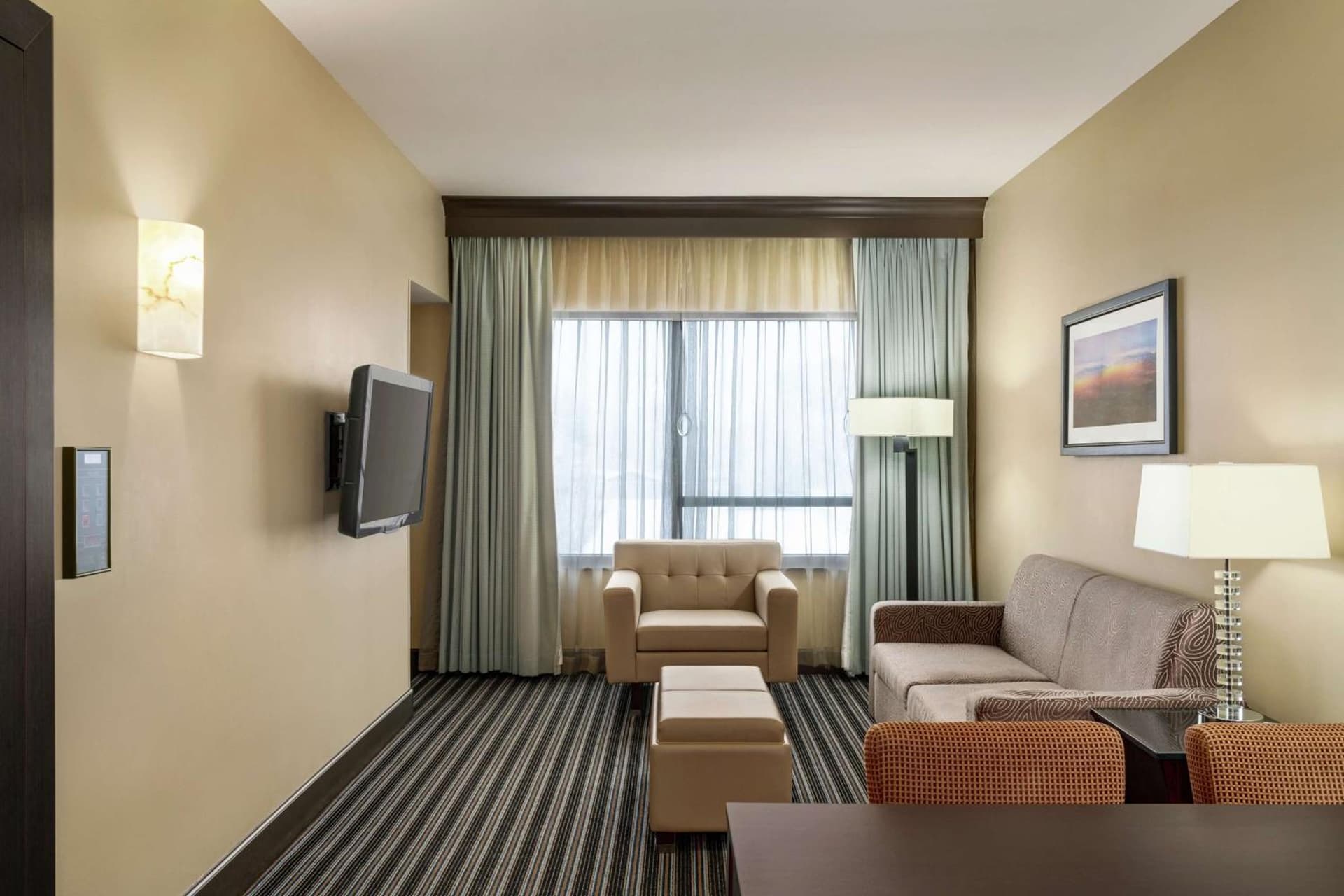Embassy Suites by Hilton Salt Lake West Valley City gallery photo in West Valley City, UT — image 32