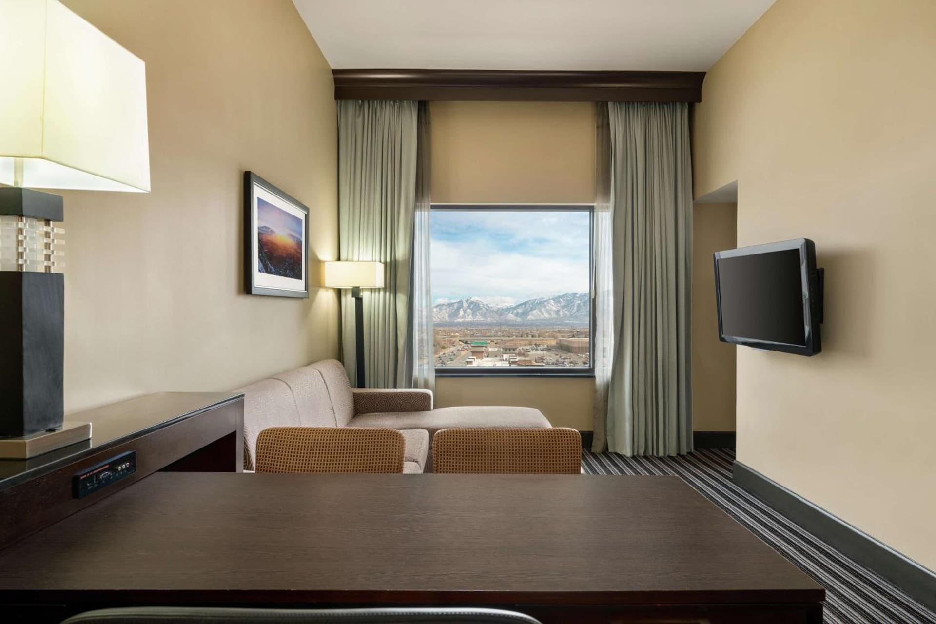 Embassy Suites by Hilton Salt Lake West Valley City gallery photo in West Valley City, UT — image 71