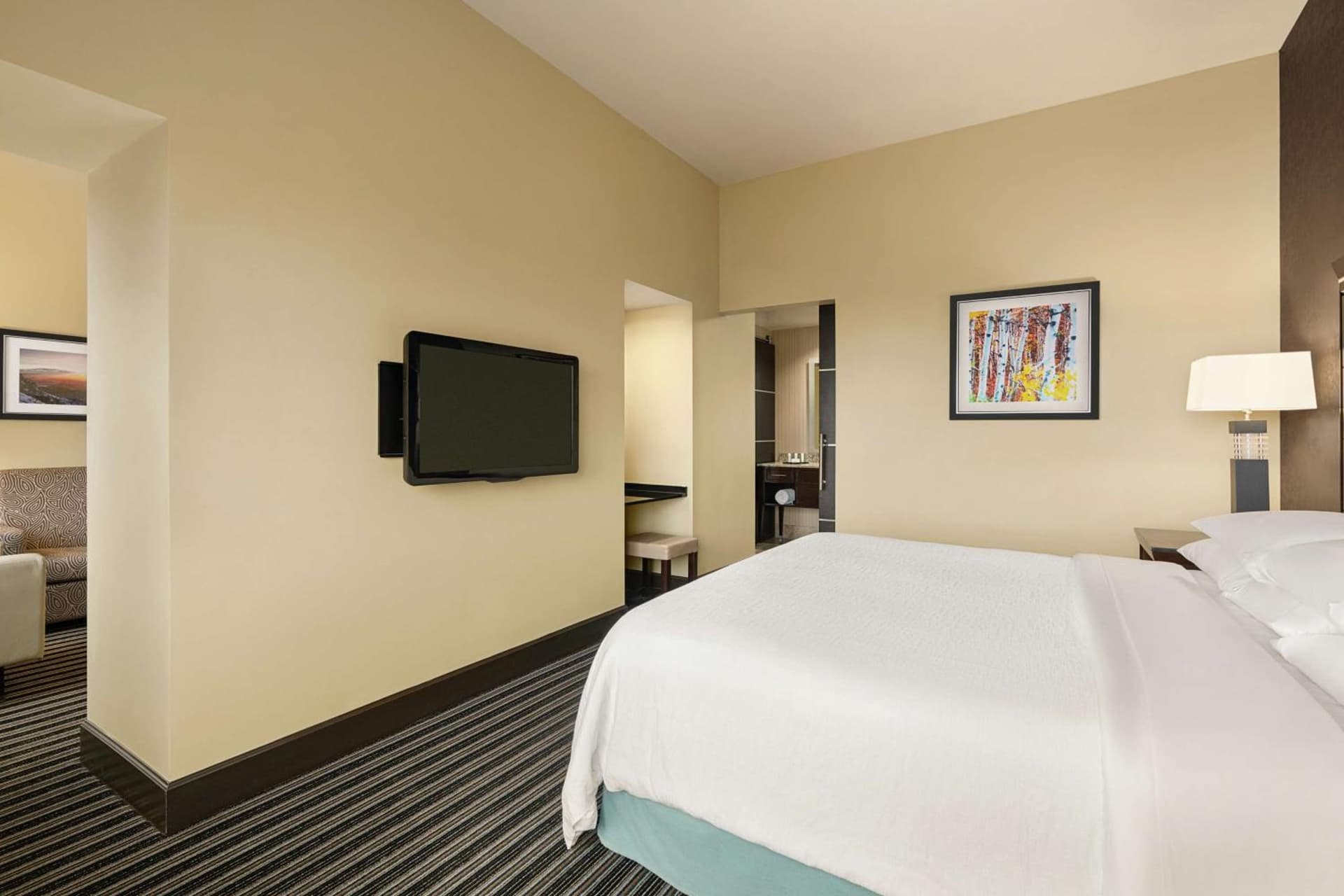 Embassy Suites by Hilton Salt Lake West Valley City gallery photo in West Valley City, UT — image 9