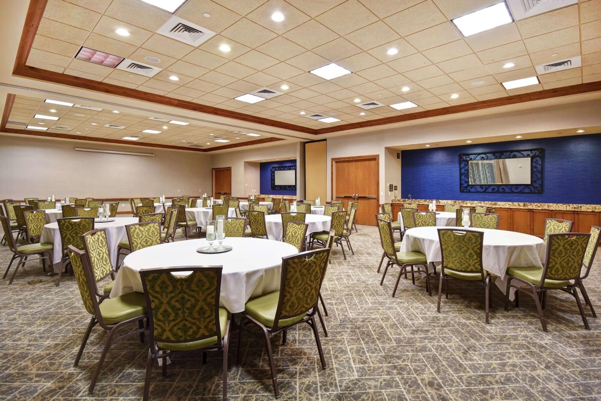 Hampton Inn & Suites Salt Lake City-West Jordan gallery photo in West Jordan, UT — image 38
