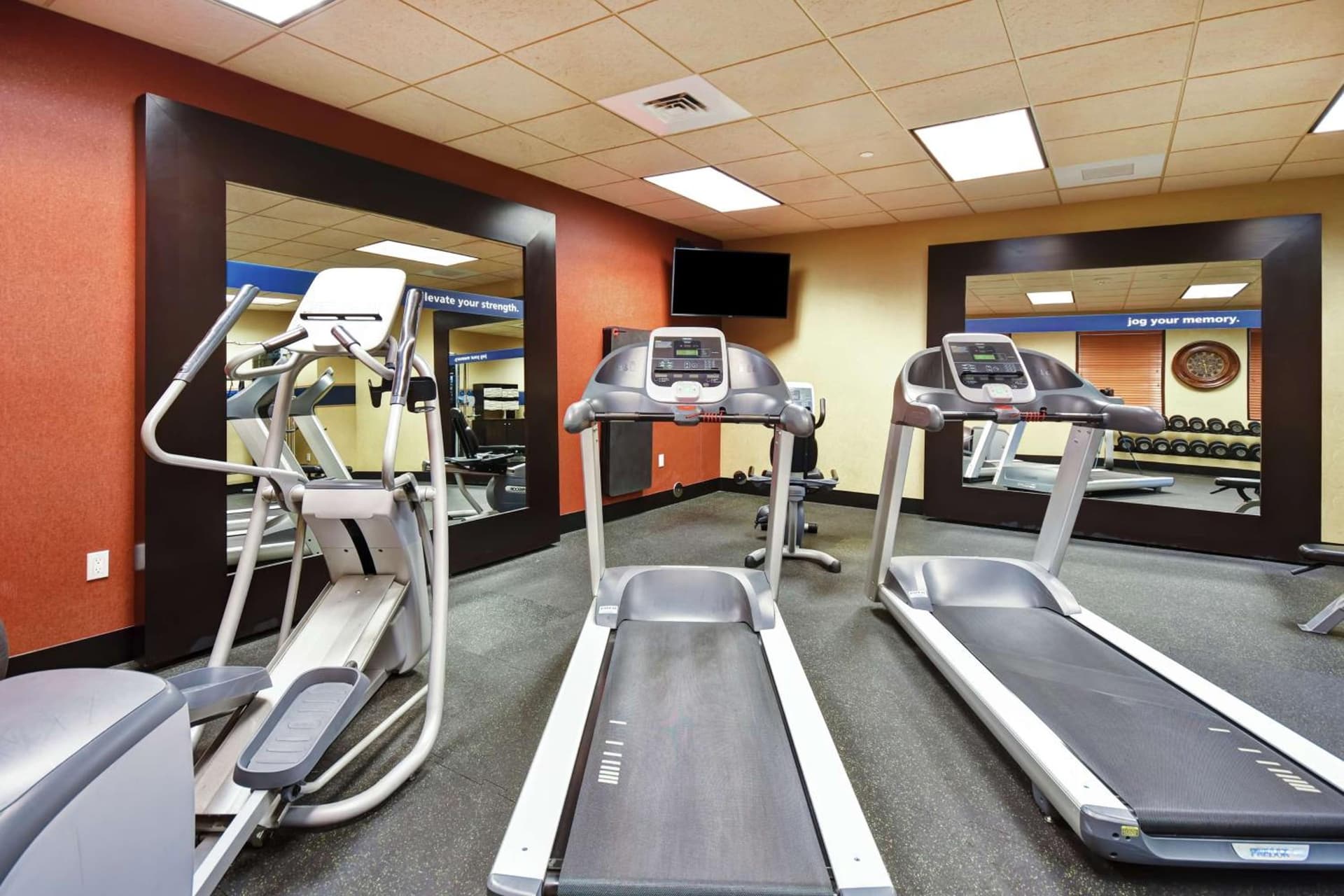 Hampton Inn & Suites Salt Lake City-West Jordan gallery photo in West Jordan, UT — image 17
