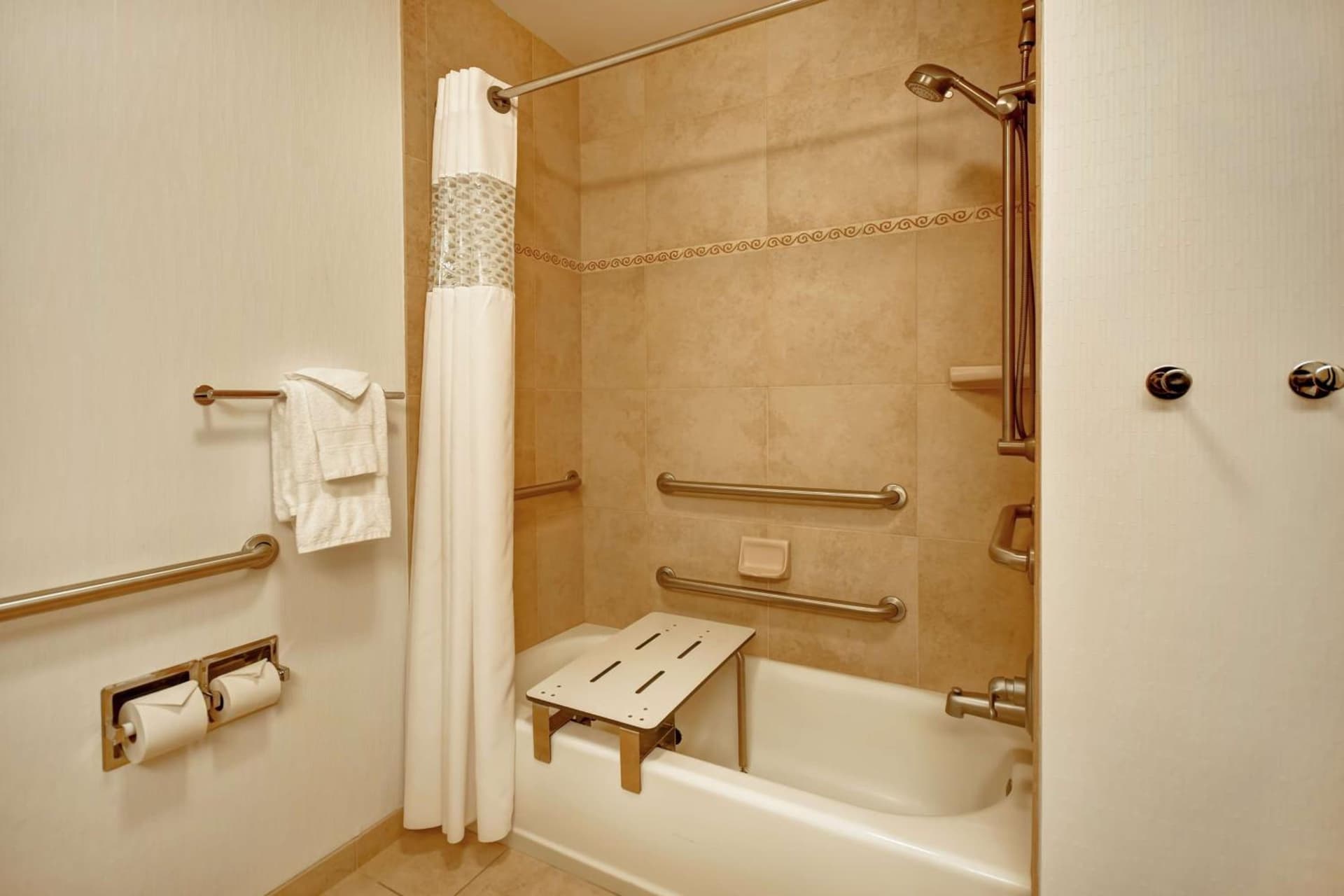 Hampton Inn & Suites Salt Lake City-West Jordan gallery photo in West Jordan, UT — image 18
