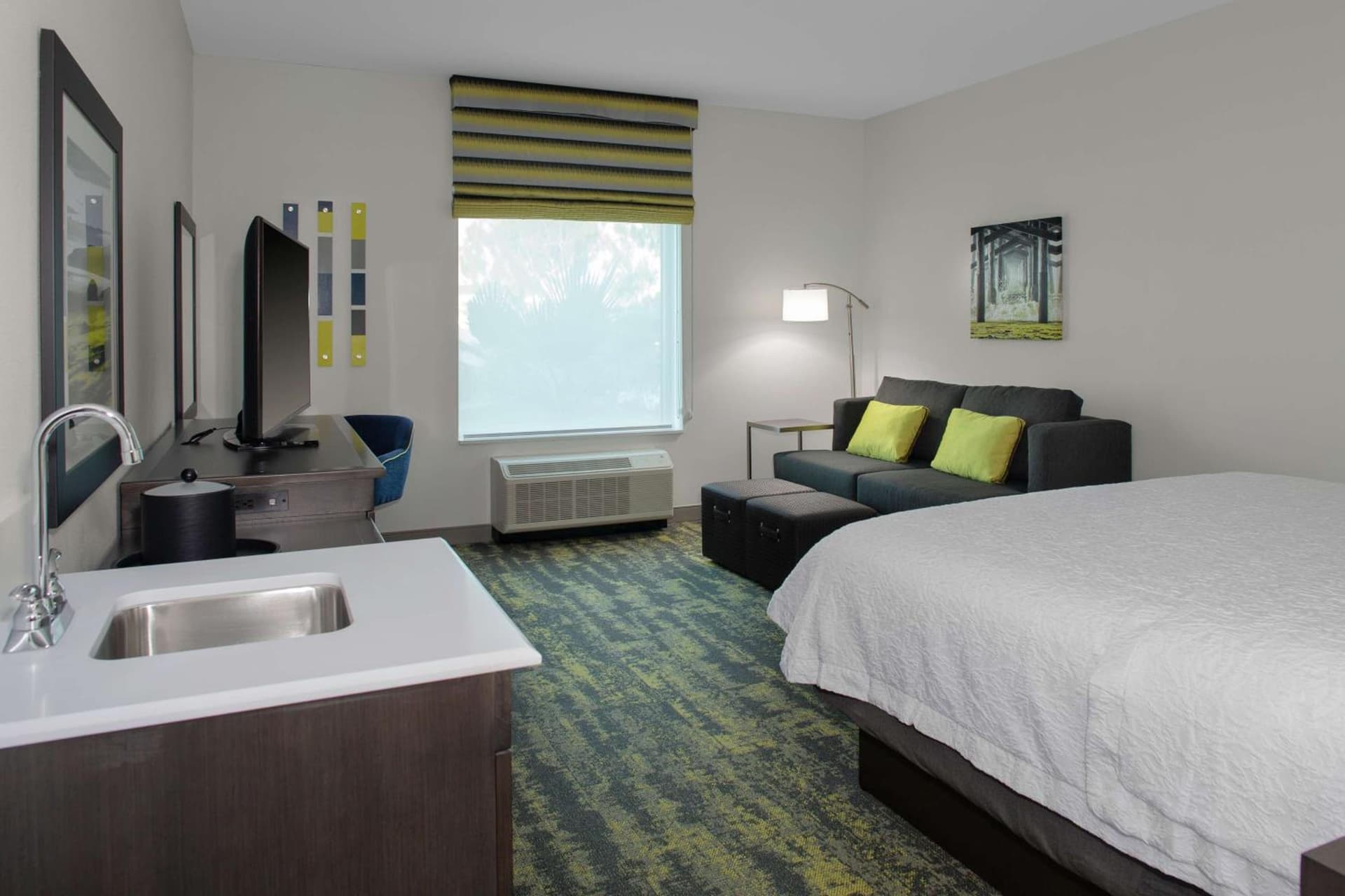 Hampton Inn & Suites Irvine/Orange County Airport gallery photo in Irvine, CA — image 30