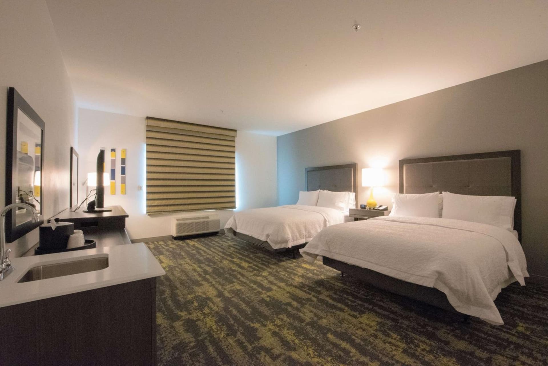 Hampton Inn & Suites Irvine/Orange County Airport gallery photo in Irvine, CA — image 16