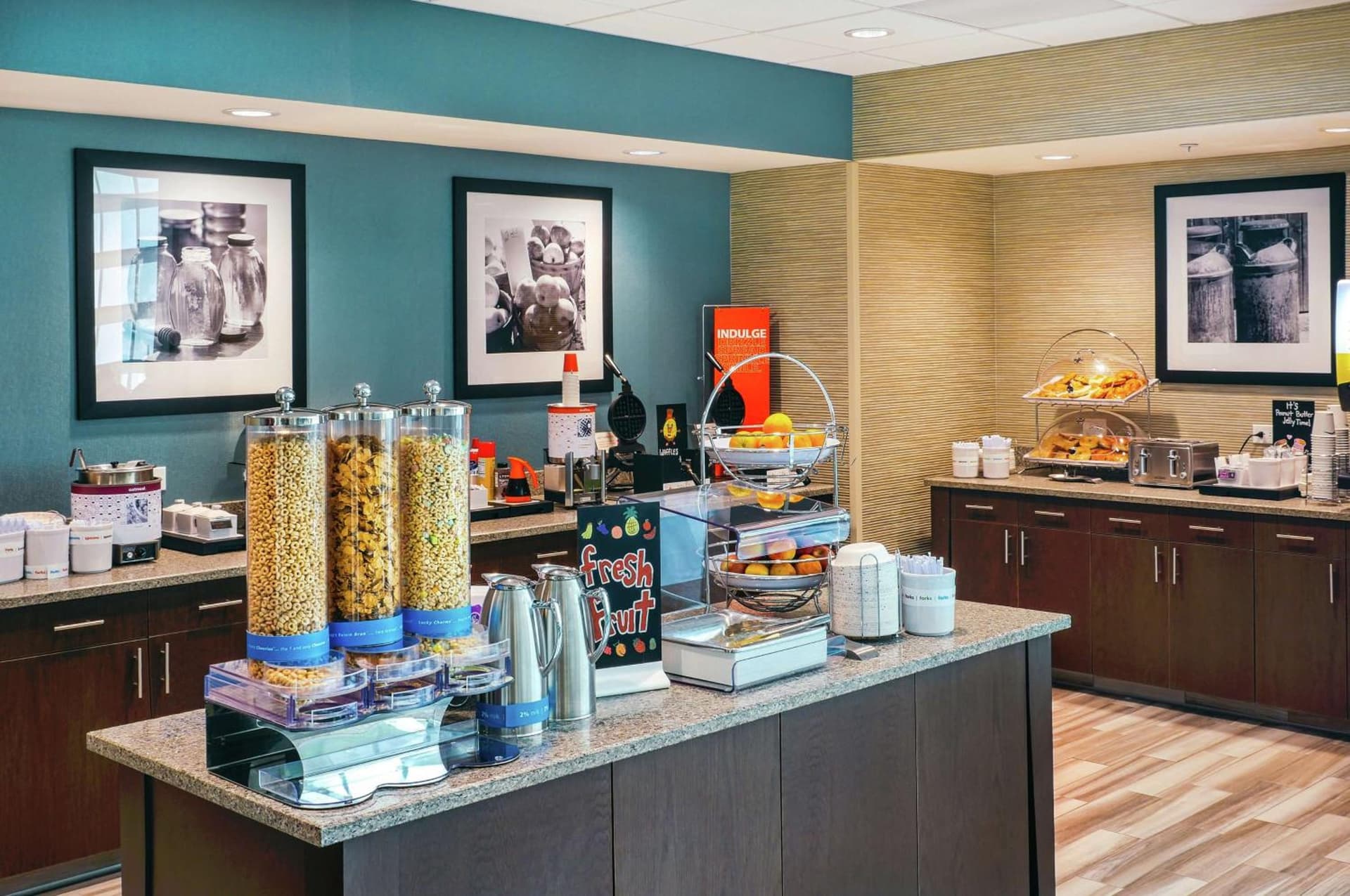 Hampton Inn & Suites by Hilton Mission Viejo Laguna San Juan Capistrano gallery photo in Mission Viejo, CA — image 8