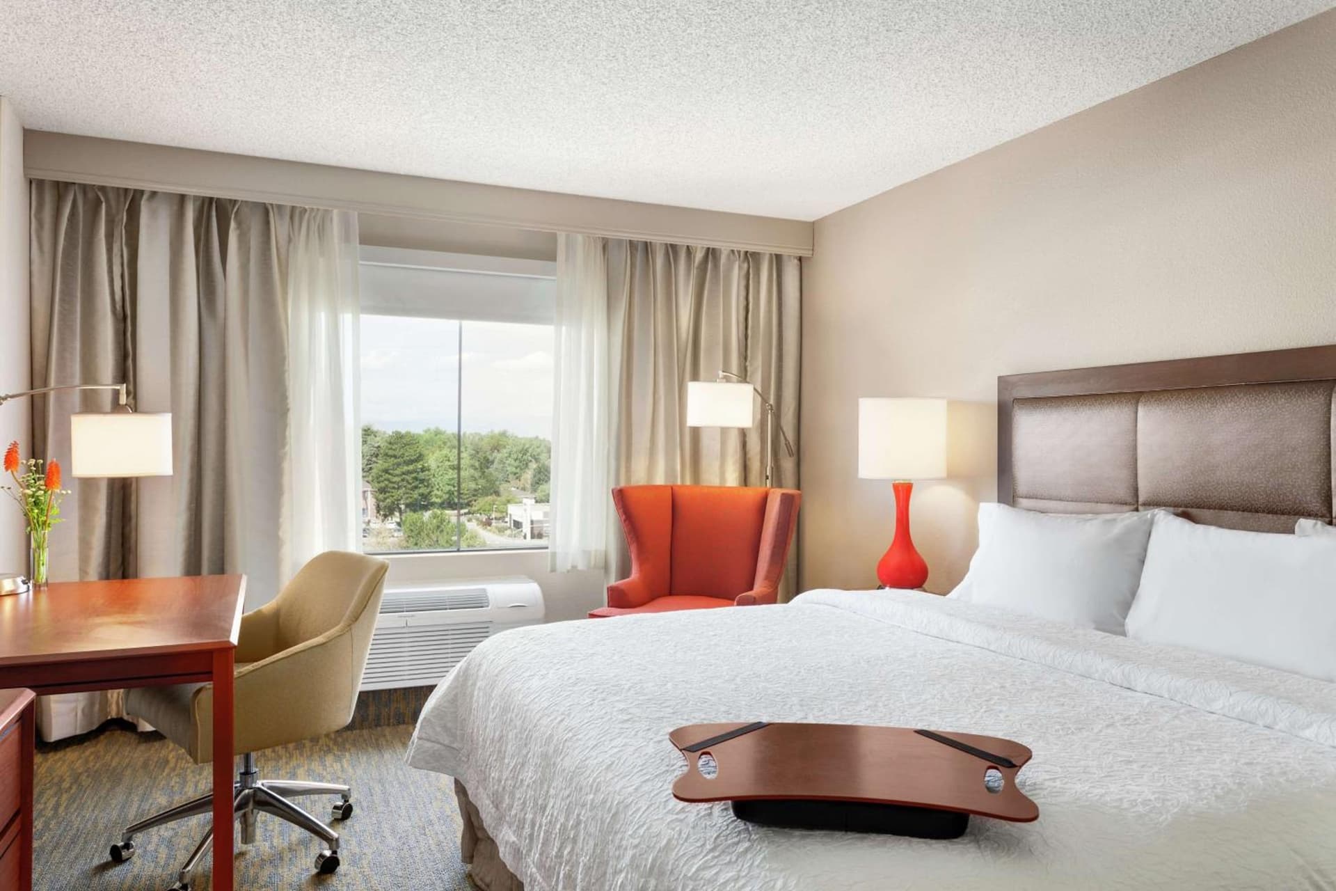 Hampton Inn & Suites by Hilton Mission Viejo Laguna San Juan Capistrano gallery photo in Mission Viejo, CA — image 26