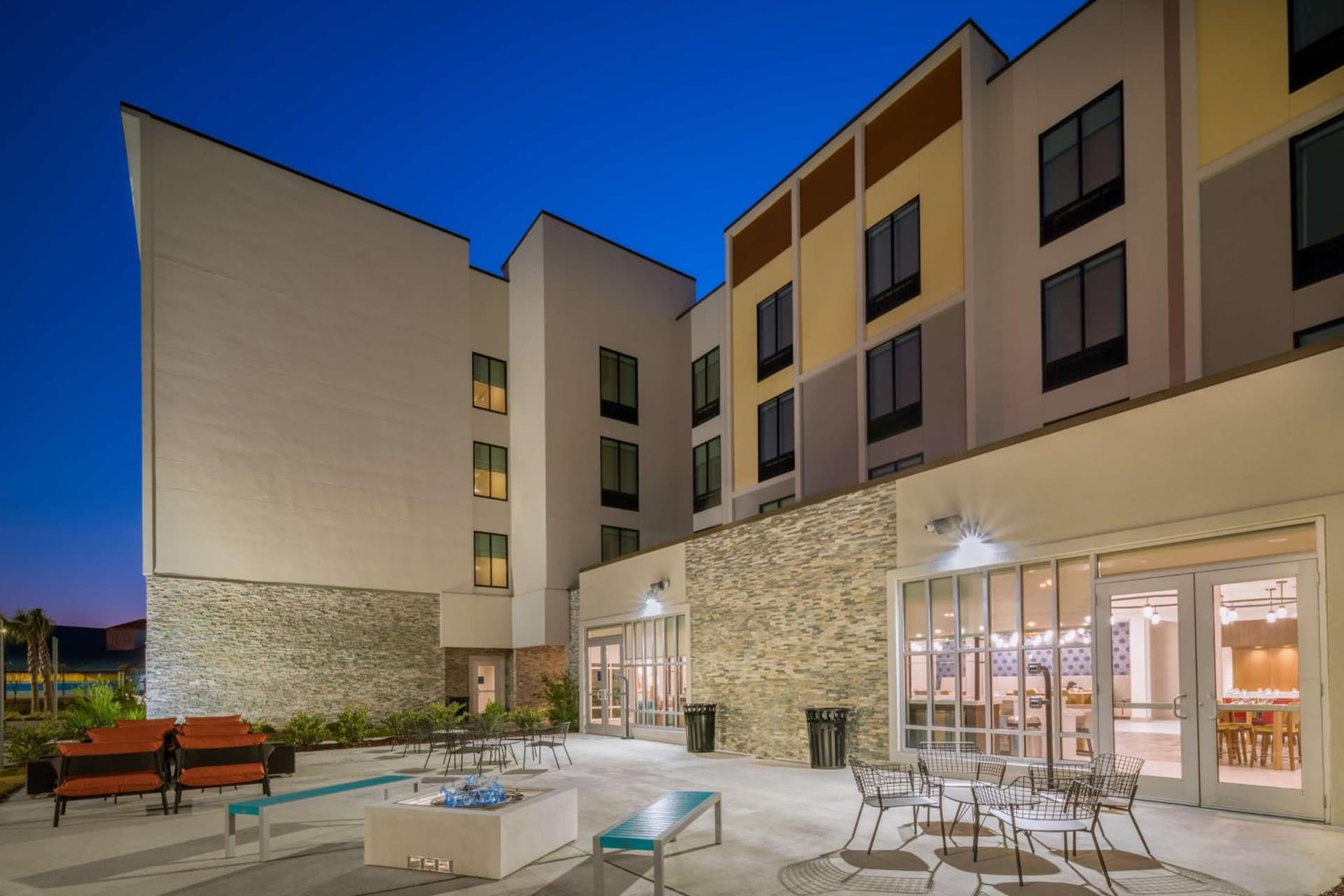 Hilton Garden Inn Brunswick property views in Brunswick, GA — gallery photo 3