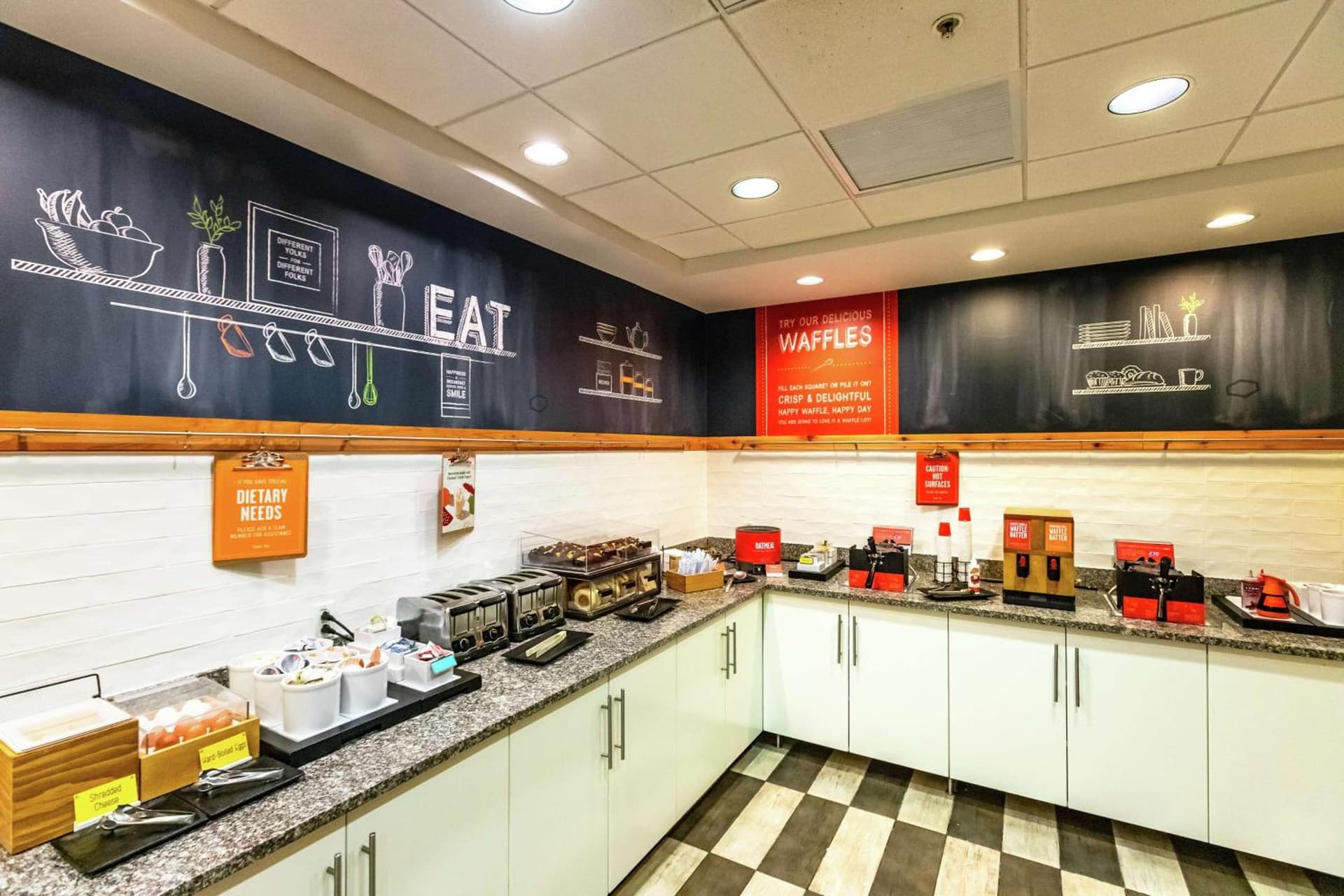 Hampton Inn & Suites Sarasota / Bradenton - Airport gallery photo in Sarasota, FL — image 110