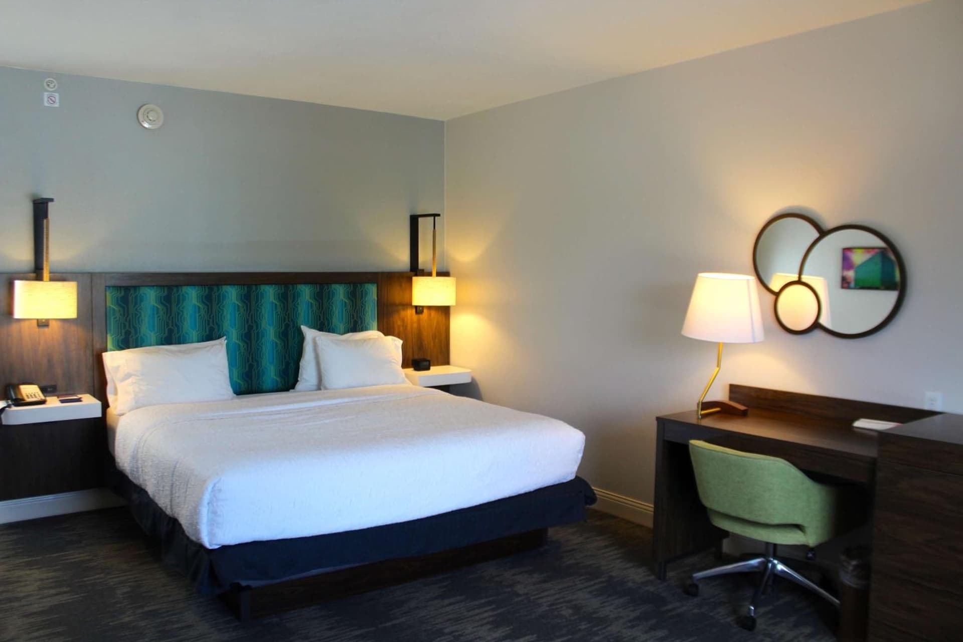 Hampton Inn & Suites Sarasota / Bradenton - Airport gallery photo in Sarasota, FL — image 48