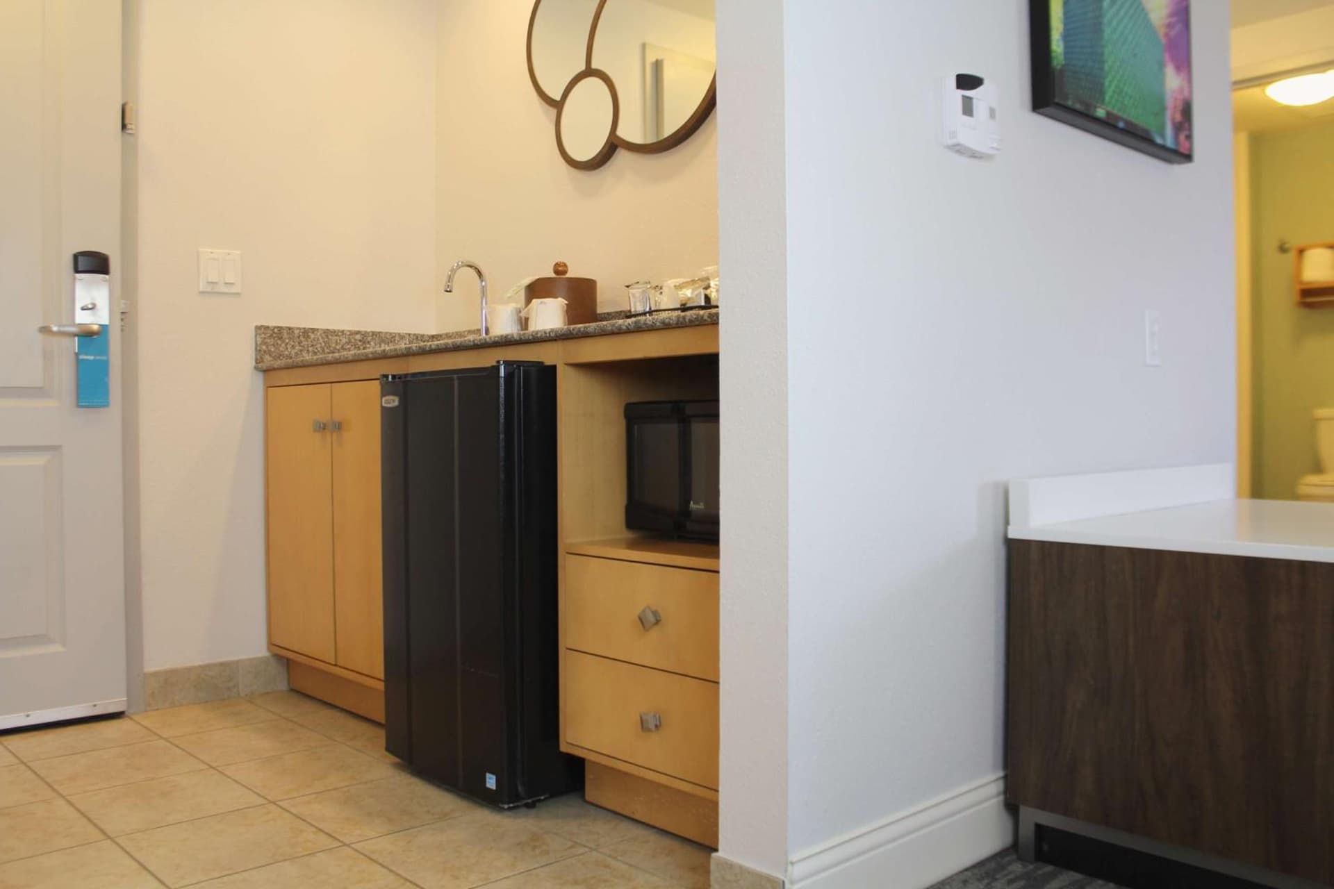 Hampton Inn & Suites Sarasota / Bradenton - Airport gallery photo in Sarasota, FL — image 28