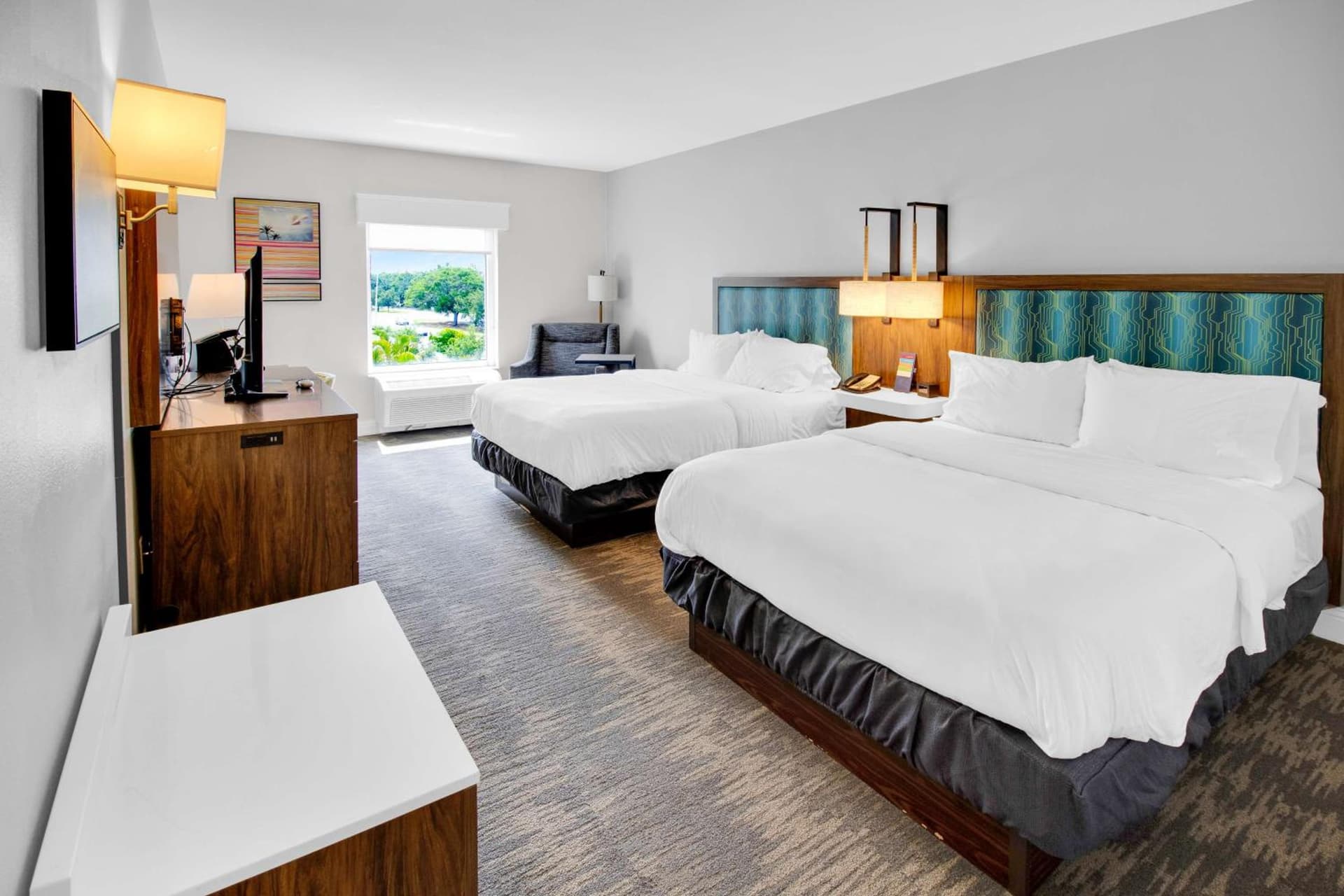 Hampton Inn & Suites Sarasota / Bradenton - Airport gallery photo in Sarasota, FL — image 63