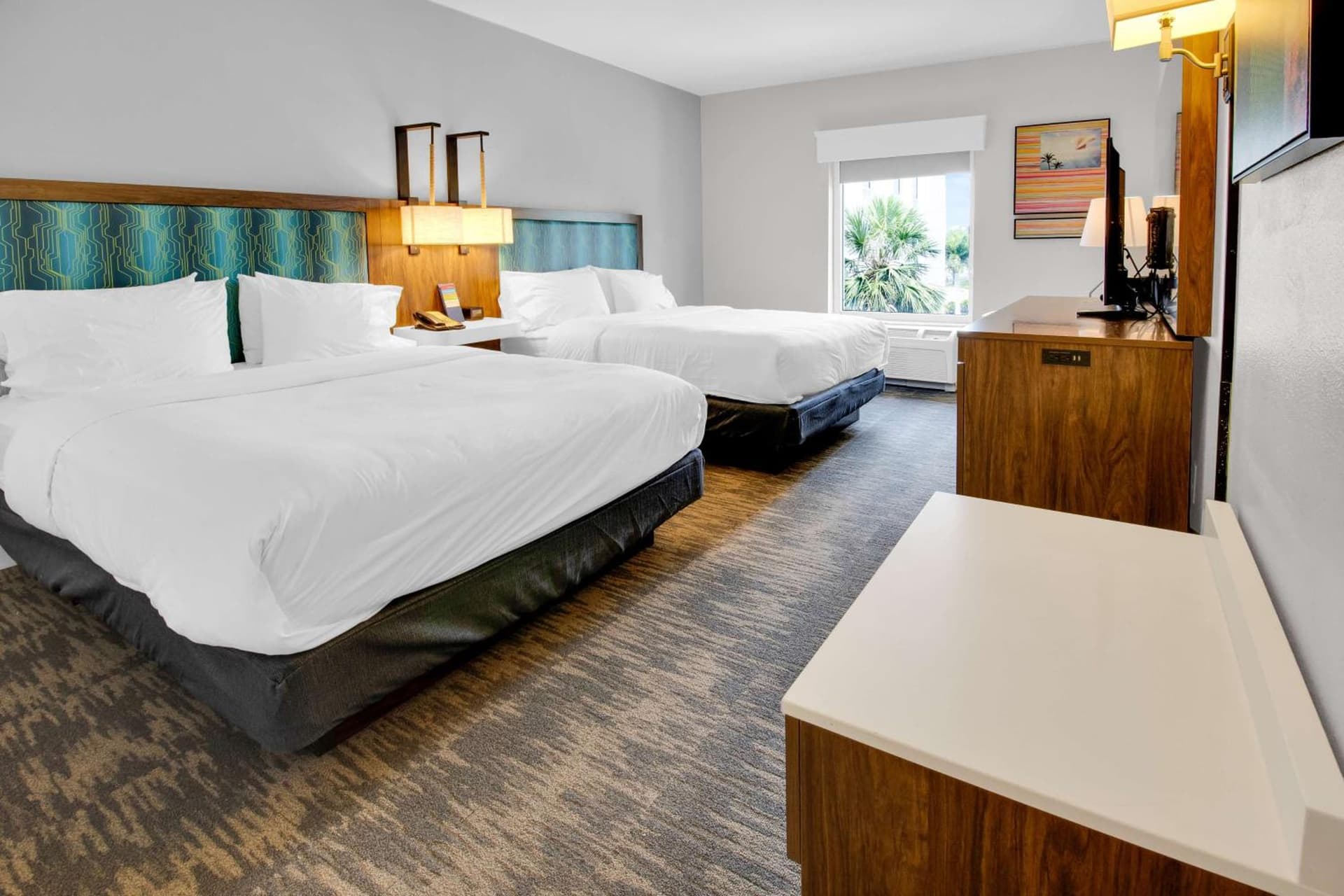 Hampton Inn & Suites Sarasota / Bradenton - Airport gallery photo in Sarasota, FL — image 86